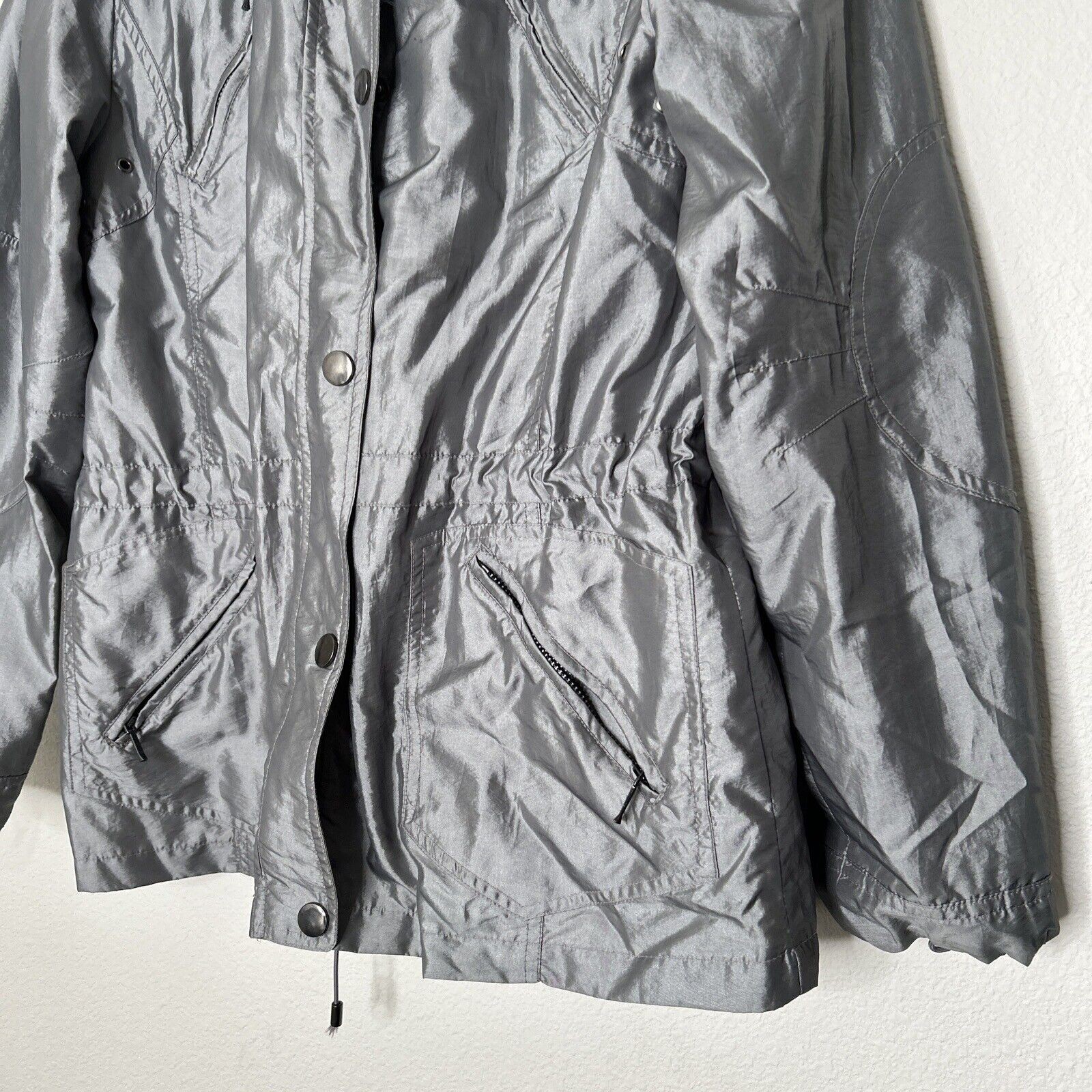 a.n.a Windbreaker Jacket Women MediumGray Silver Metallic Nylon Pockets Full Zip