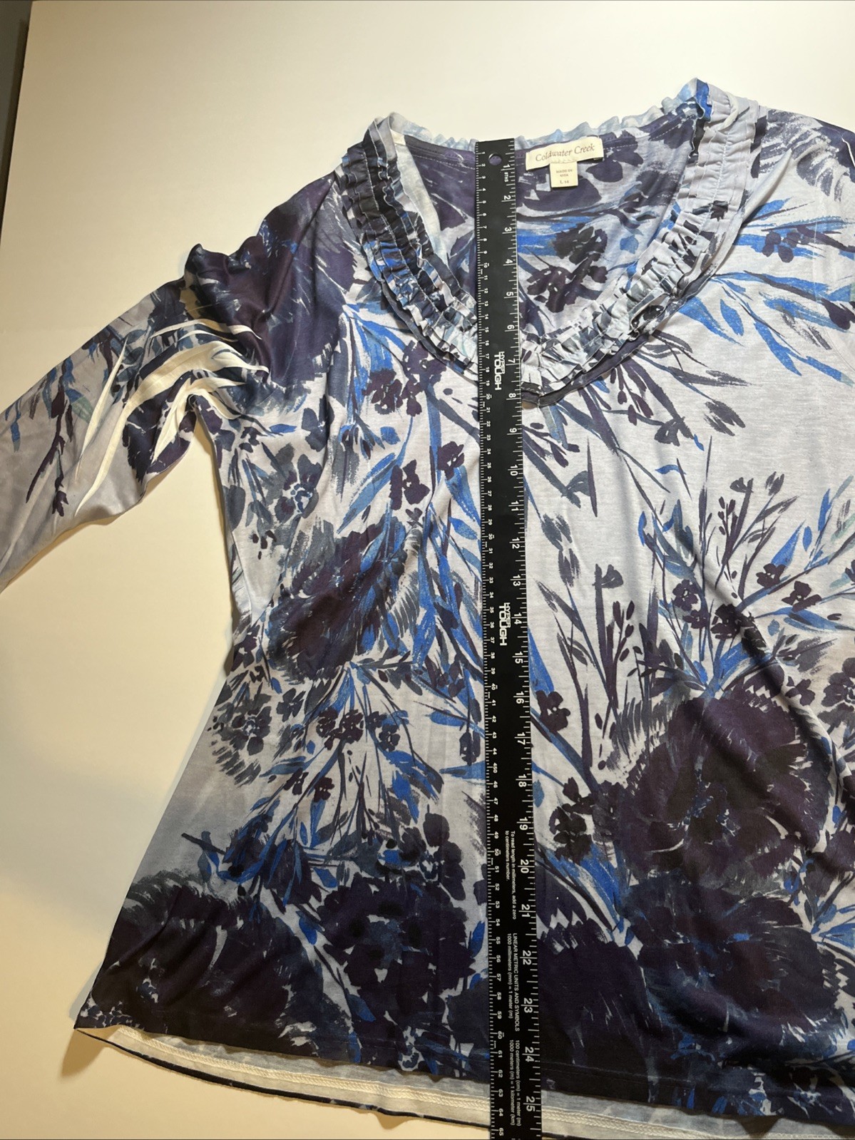 Multicolor Coldwater Creek Shirt Large 14 3/4 Sleeve V Neck
