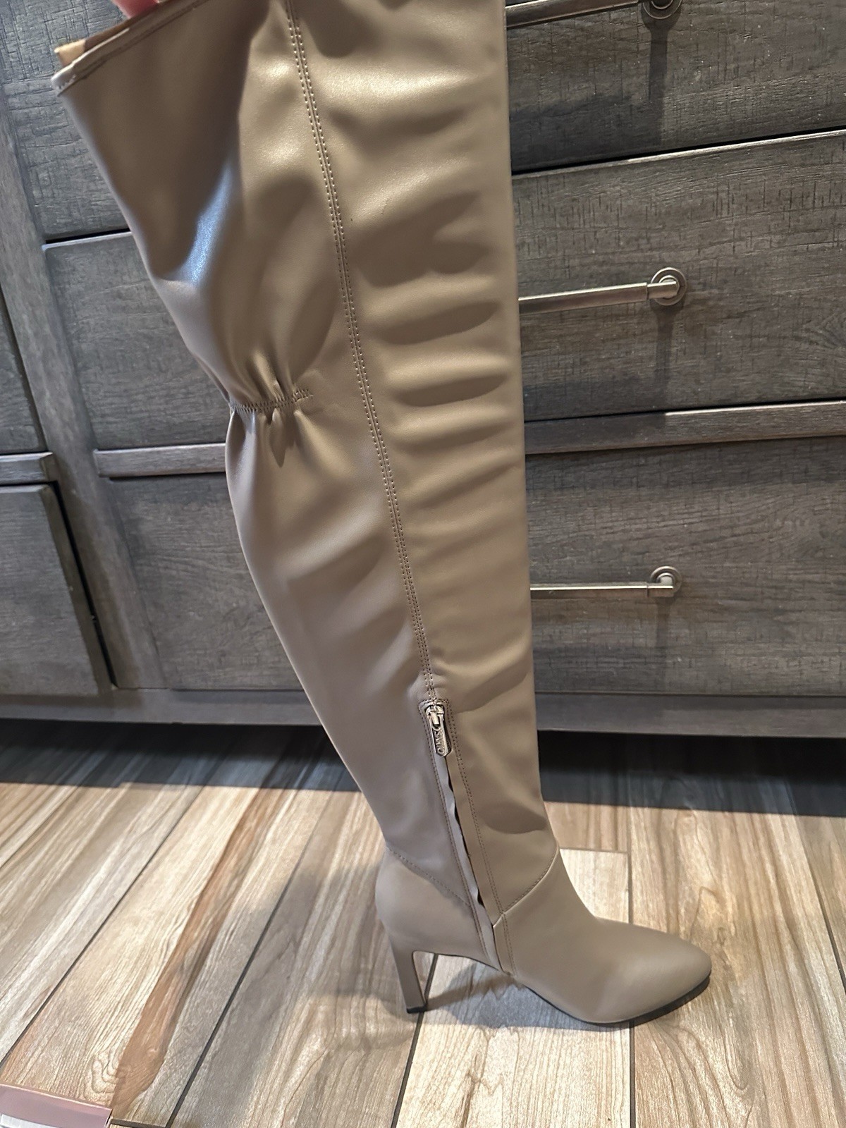 Franco Sarto Women’s Boots Over Knee Boots Size 7 Retail 180.00 Smokey Taupe
