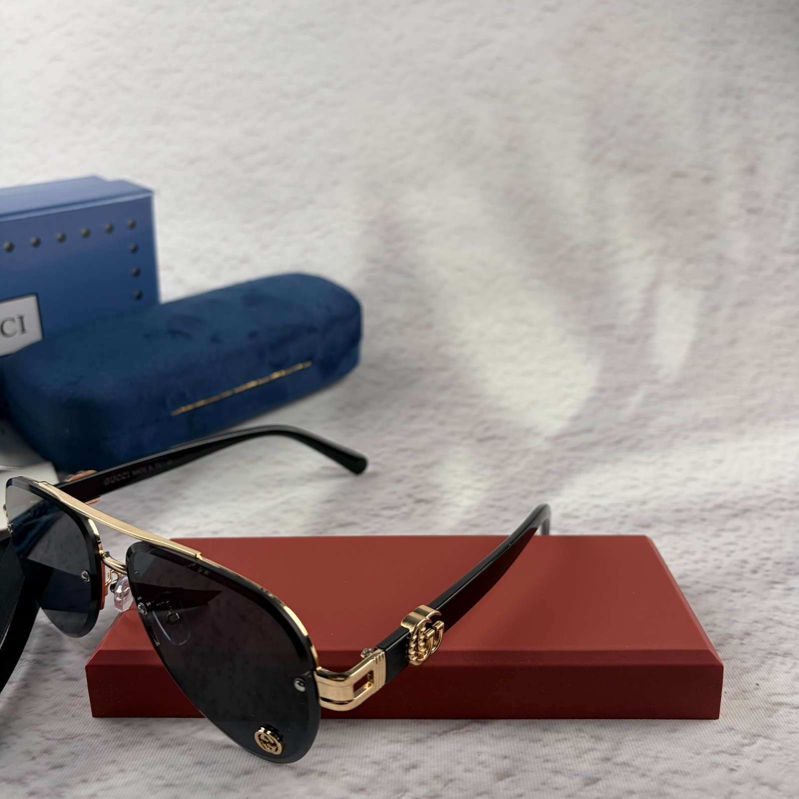 New In Box – Gucci Sunglasses