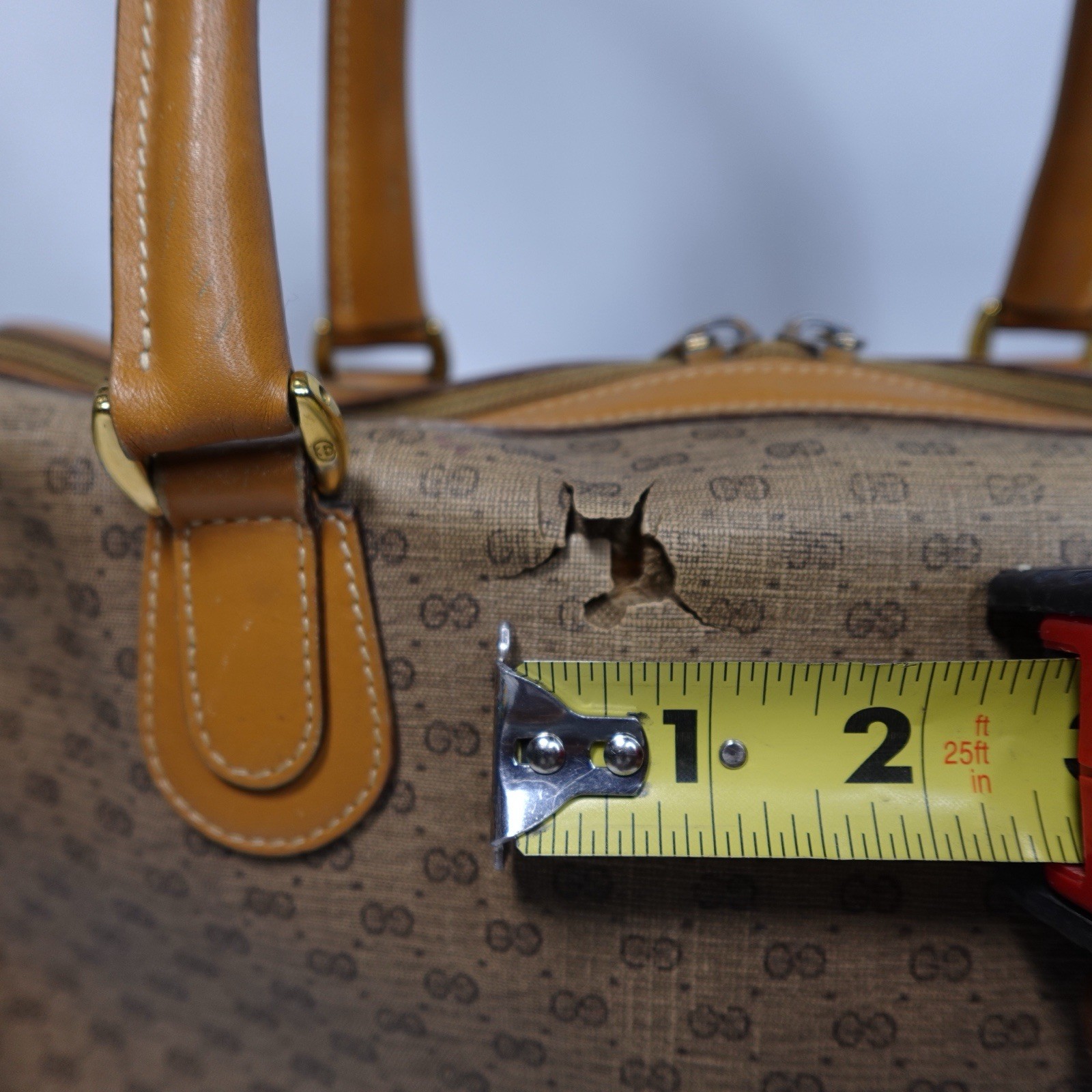 Vintage Gucci GG Supreme Monogram Boston Bag Tan Leather Italy Need Light Repair