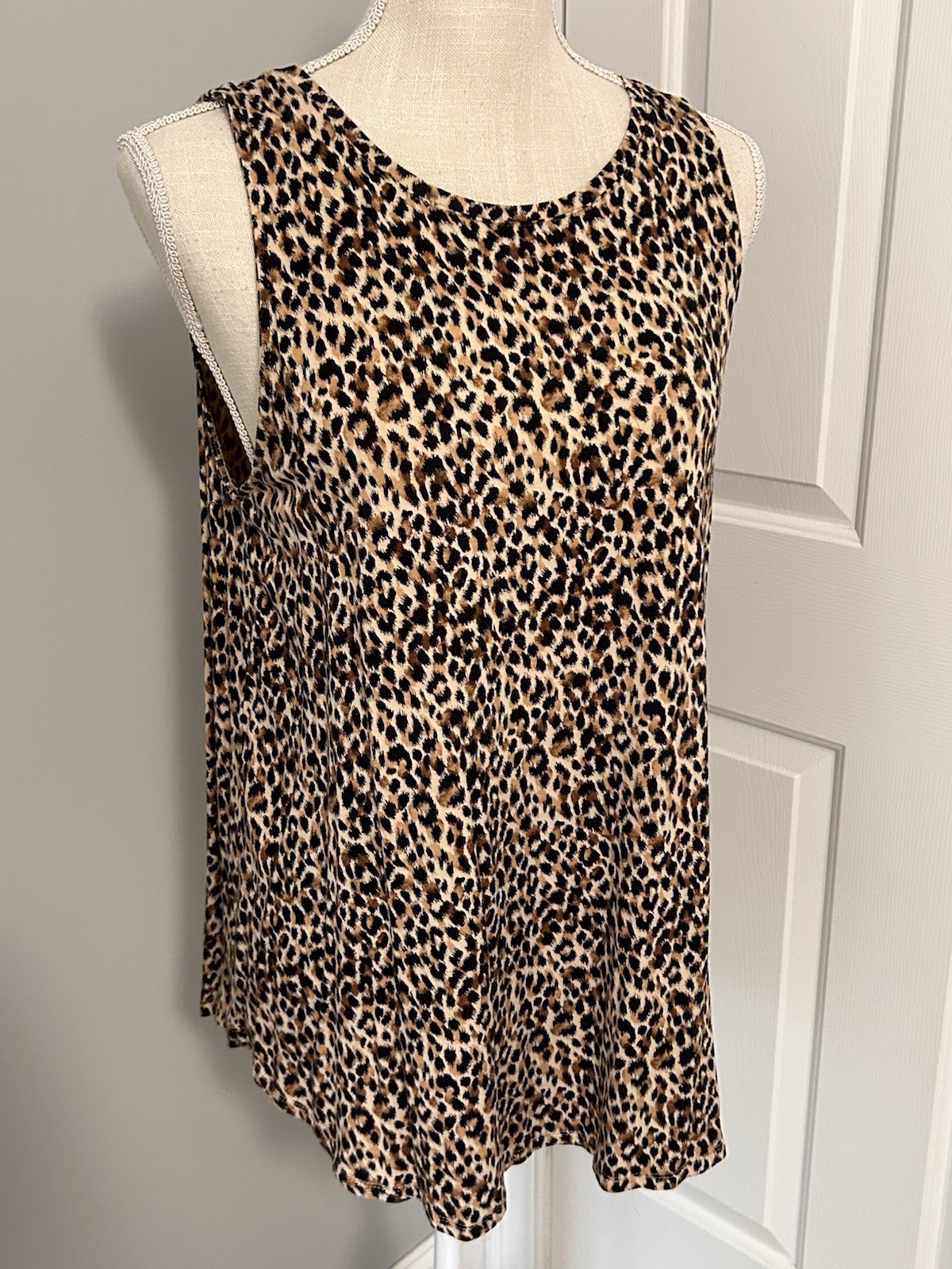 OLD NAVY LUXE~LARGE~BLACK & BROWN ANIMAL PRINT PULLOVER SLEEVELESS SWING TOP~L