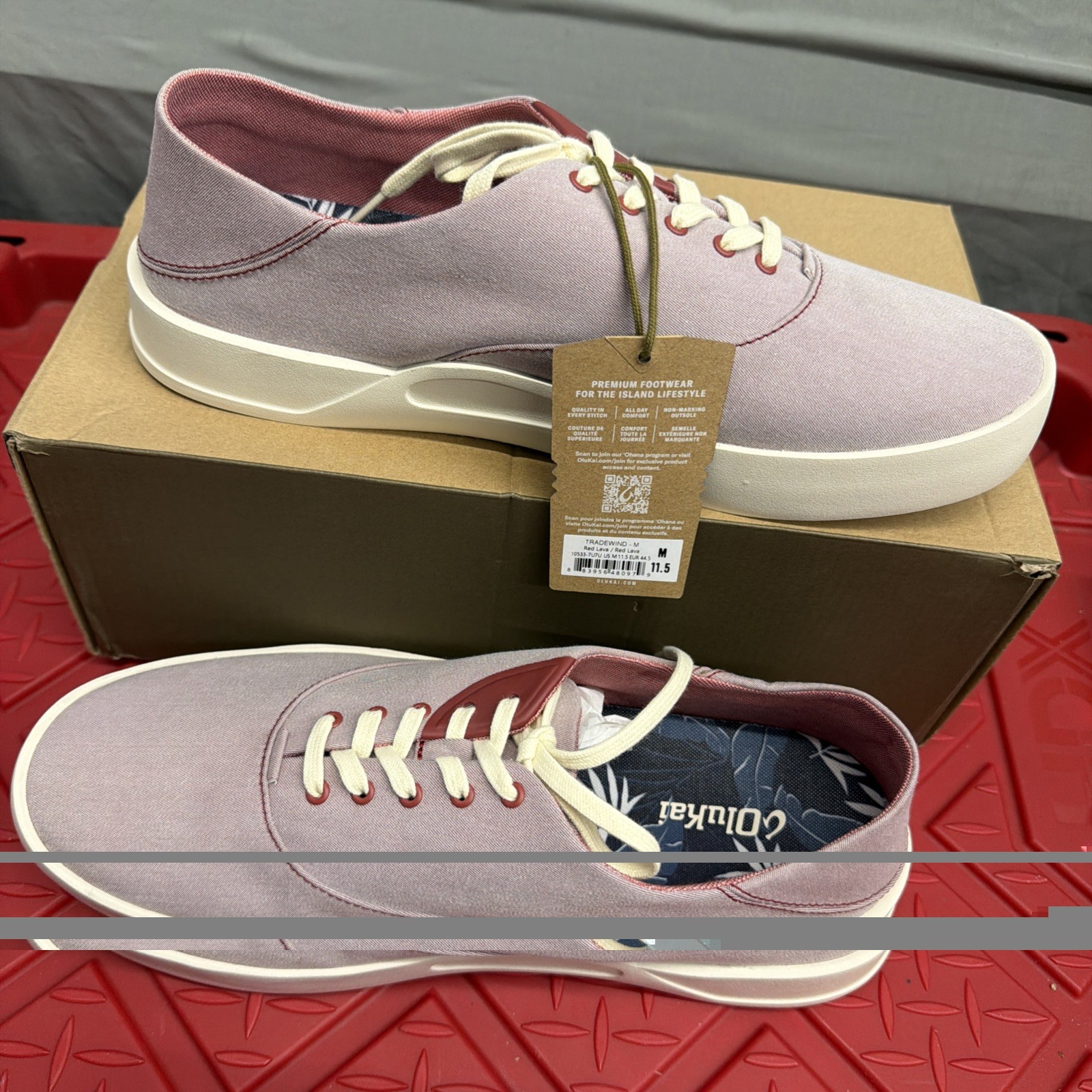 Olukai Tradewind Men 11.5 In Red Lava