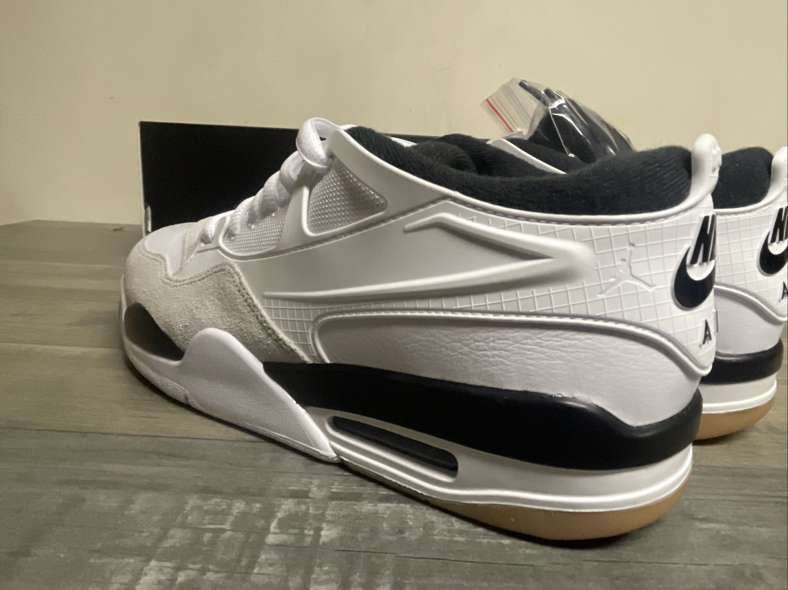 Nike Air Jordan 4 RM Military Black/White Sneakers FQ7939-110 Men’s Size 10.5