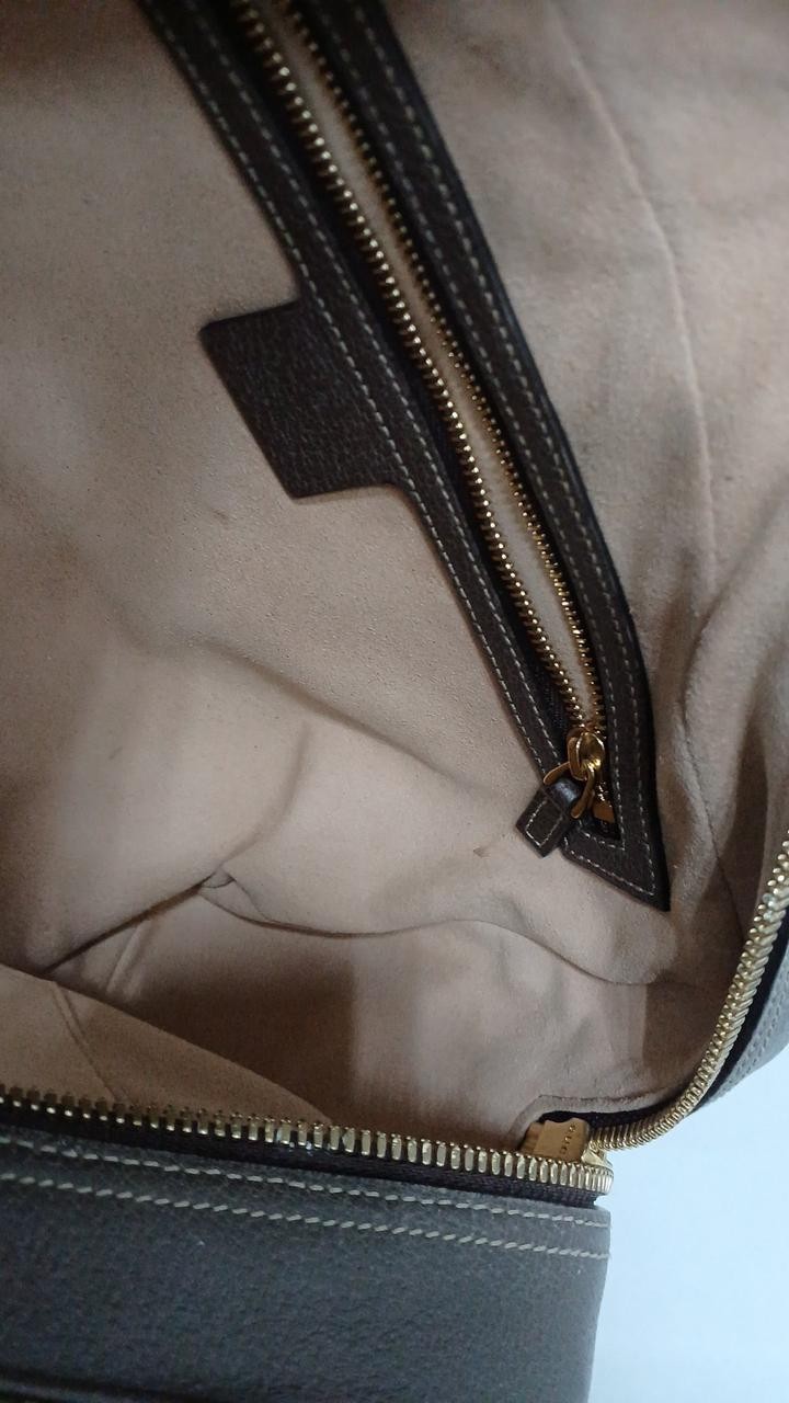GUCCI GG Supreme Ophidia Model Inner Stains Corner Scuffs Present