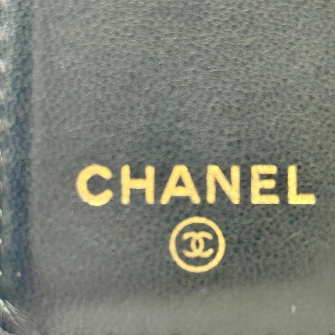 Excellent Condition CHANEL Chanel Matelass Trifold Wallet