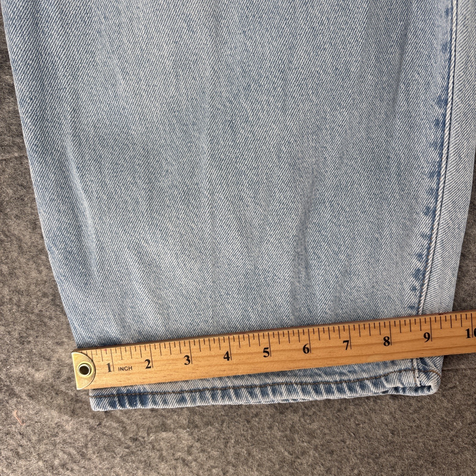Levi’s Jeans Womens 31 Dad Baggy Mid Rise Light Blue Wide Leg Big E Remake 32×28