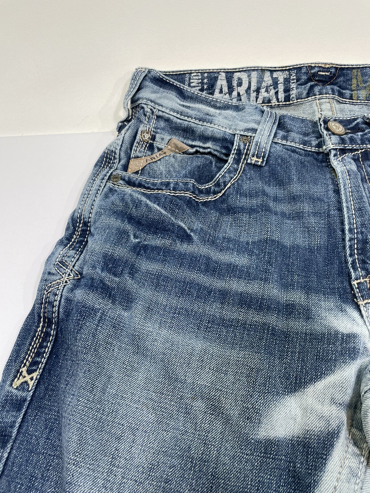 Ariat M5 Slim Straight Leg Jeans Men’s 30 x 32 Grunge Spotted Bleached Denim