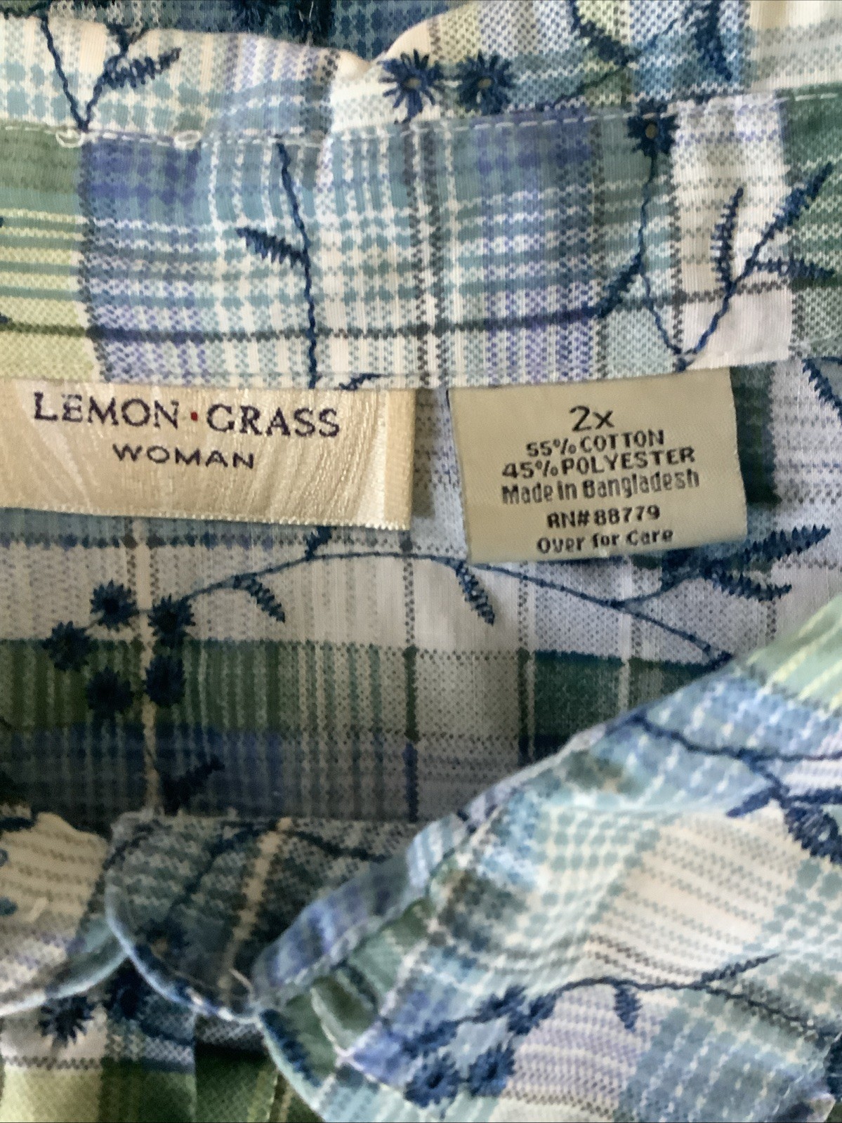 Lemon Grass Womens Top 2X Short Sleeve Blue Plaid Eyelet Button Up Embroidered