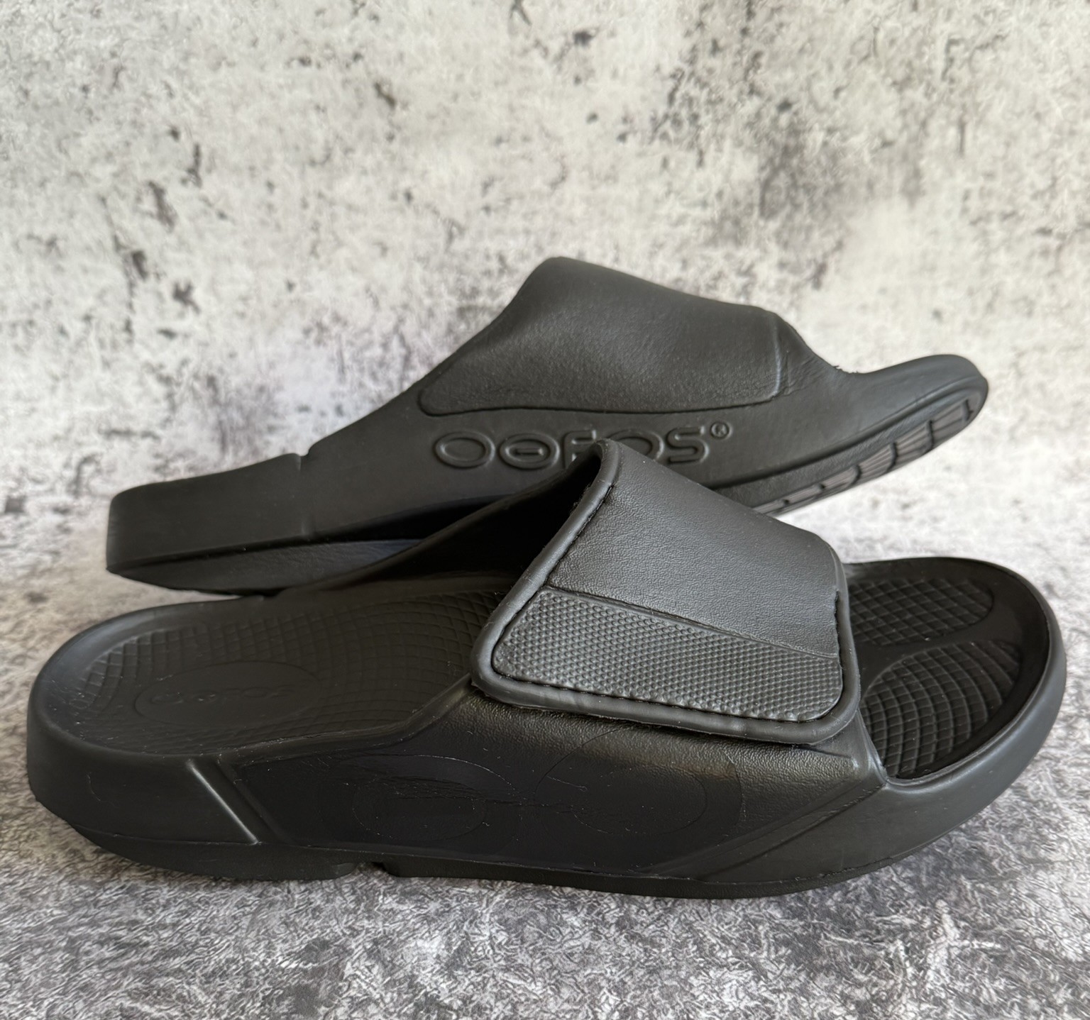 OOFOS OOahh Sport Flex Slide Black Unisex M 10 W 12 EU 43