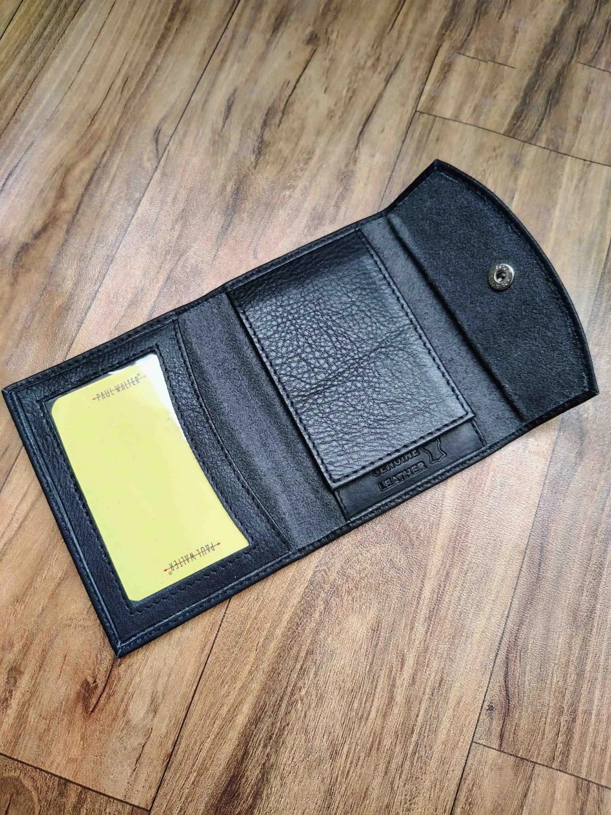 ID Badge Black Bifold Stylish Wallet,Concealed Carry Weapon IDCase for Men Women
