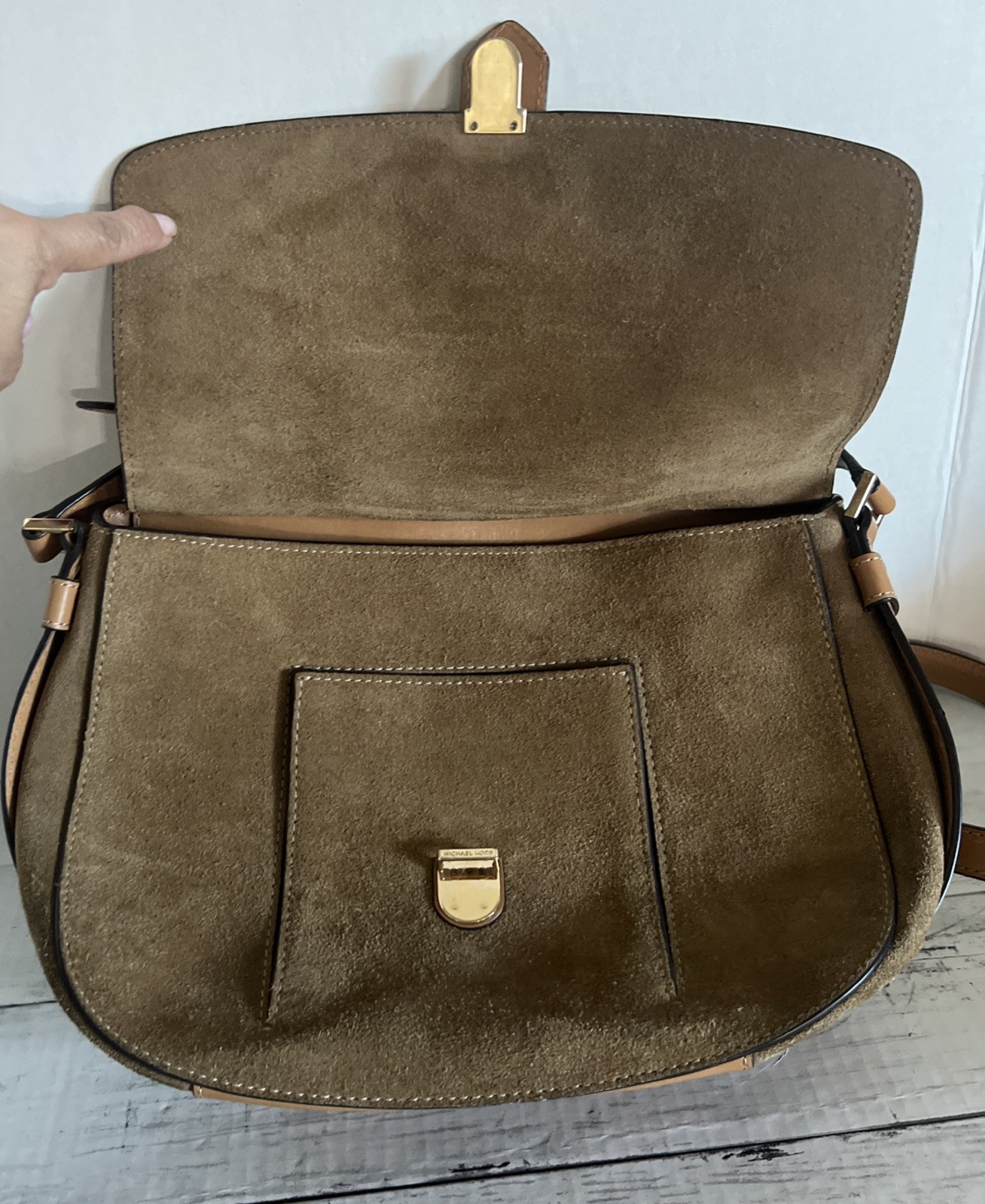 Michael Kors Tommy Suede Leather Vintage Messenger Bag Crossbody
