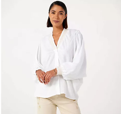 Izabel London Embroidered Top Batwing Long Sleeves White New Size Medium