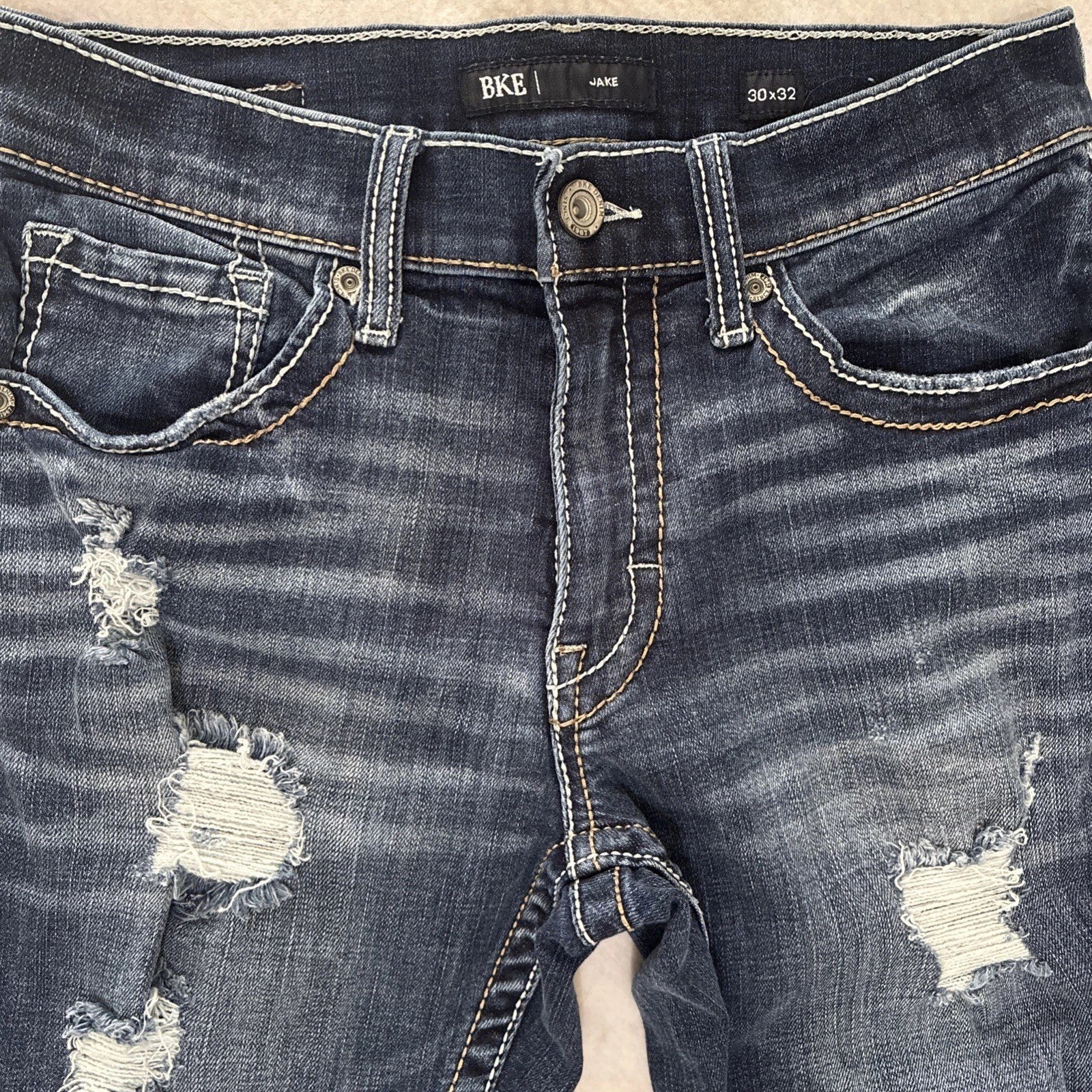 BKE Buckle Jake Jeans Men’s Size 30×32 Distressed Straight Leg Stretch Dark Wash