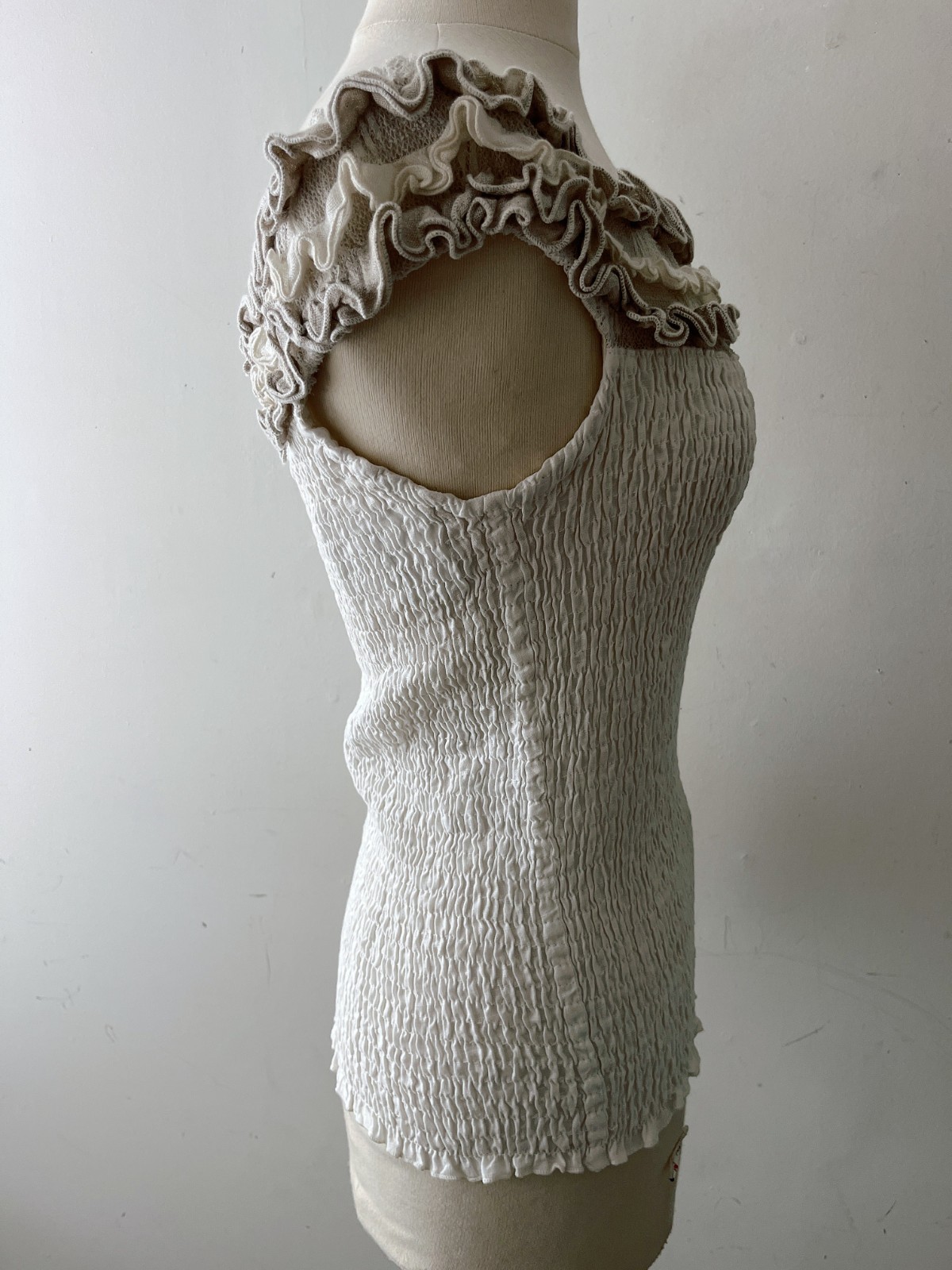 Vintage Mastro Moda Cream Linen Smocked Ruffle Tube Top Cottagecore Milkmaid