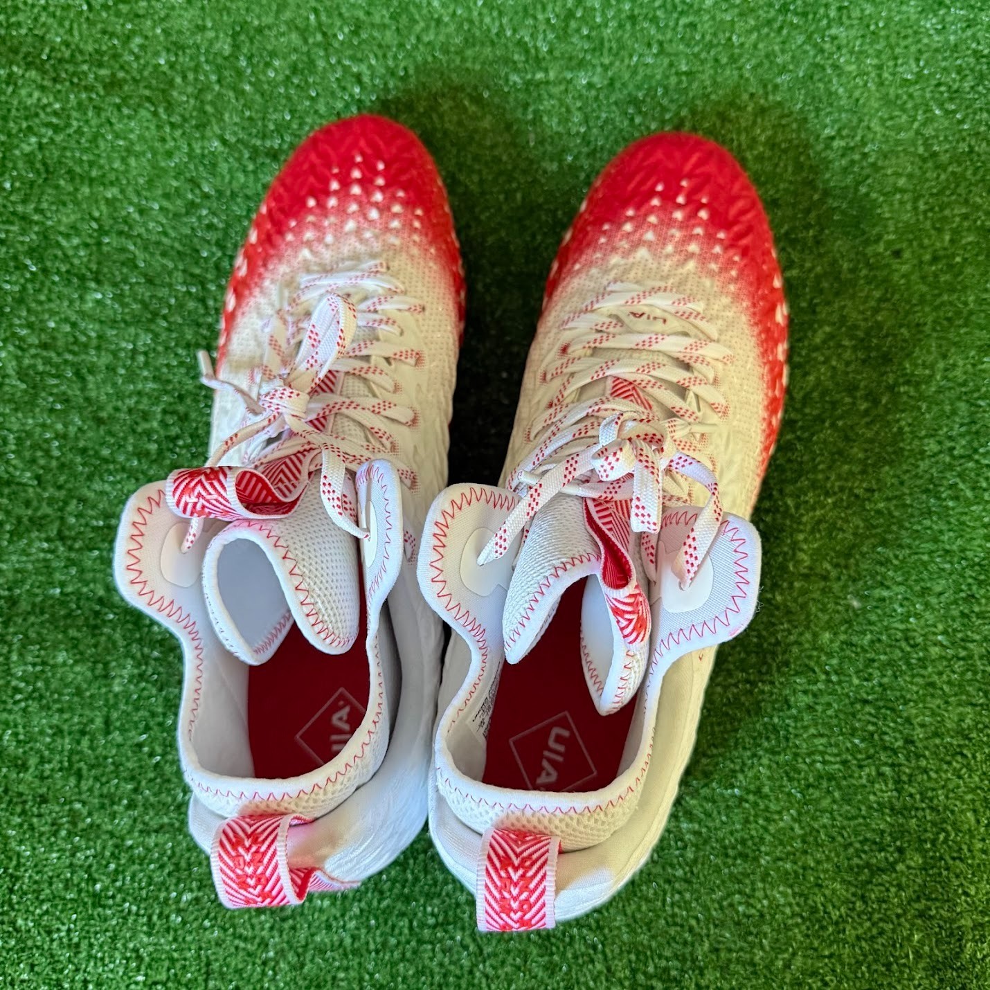 Under Armour Men’s Spotlight Clone 3.0 MC Football Cleats White Red Size 14 NEW