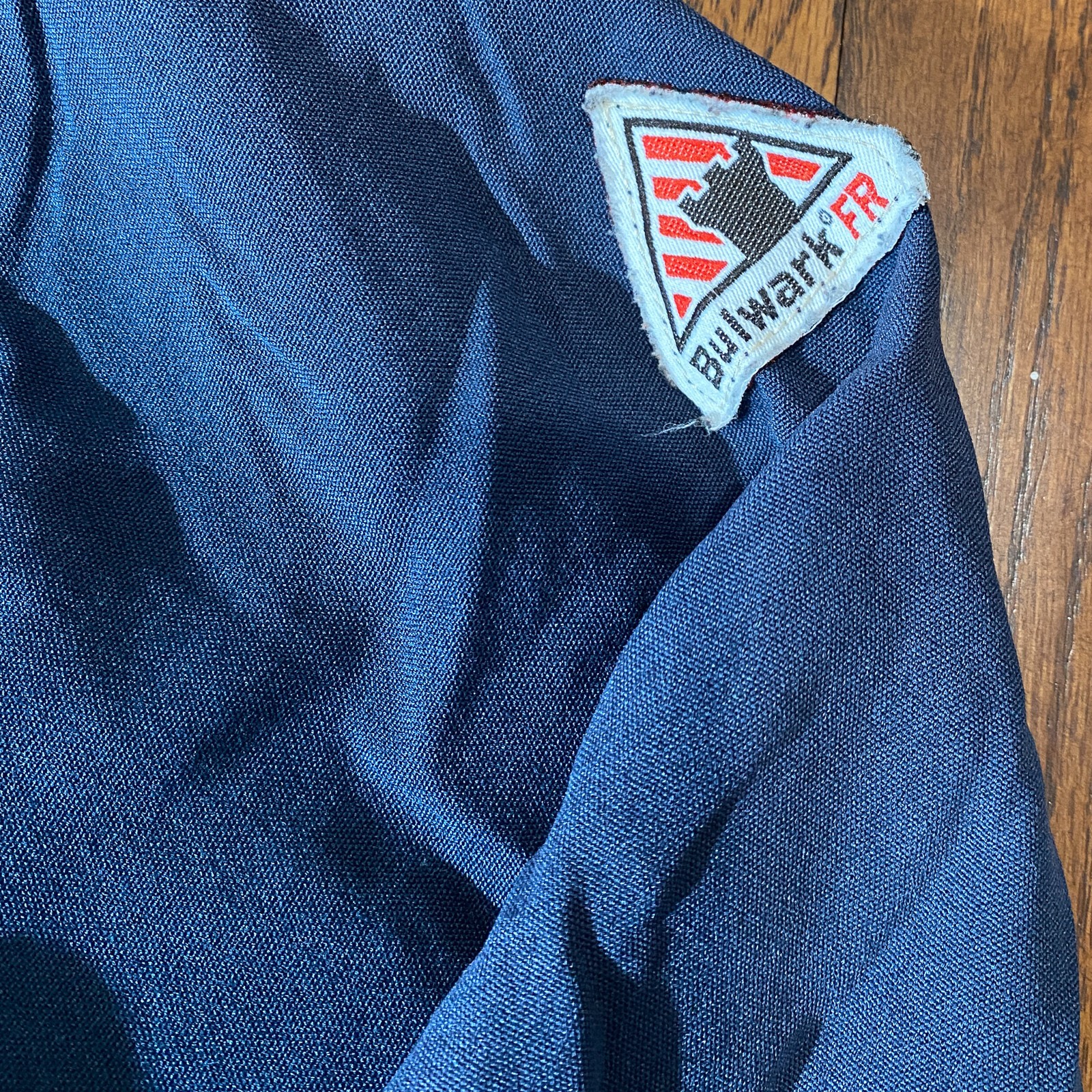 BULWARK FR NOMEX IIIA CHEVRON UNIFORM SHIRT NAVY BLUE MEN’S M