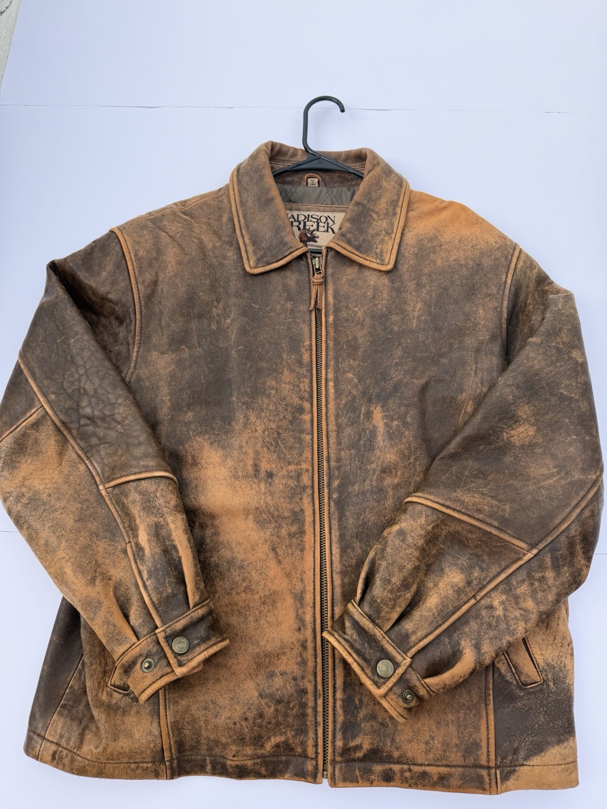 VINTAGE 90sMadison Creek Outfitters Men’s Distressed Brown Leather Bomber Jacket