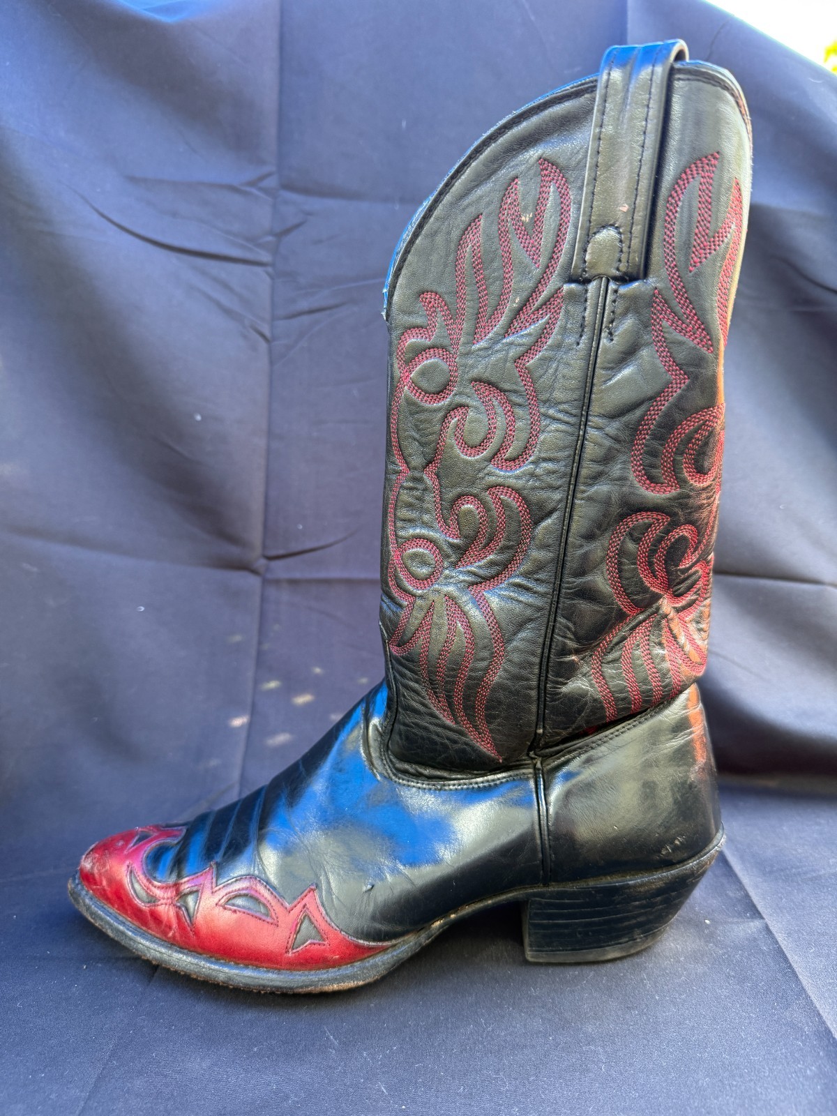 RARE🔥 J Chisholm Western “Honky Tonk” Red & Black Leather Cowboy Boots 8M
