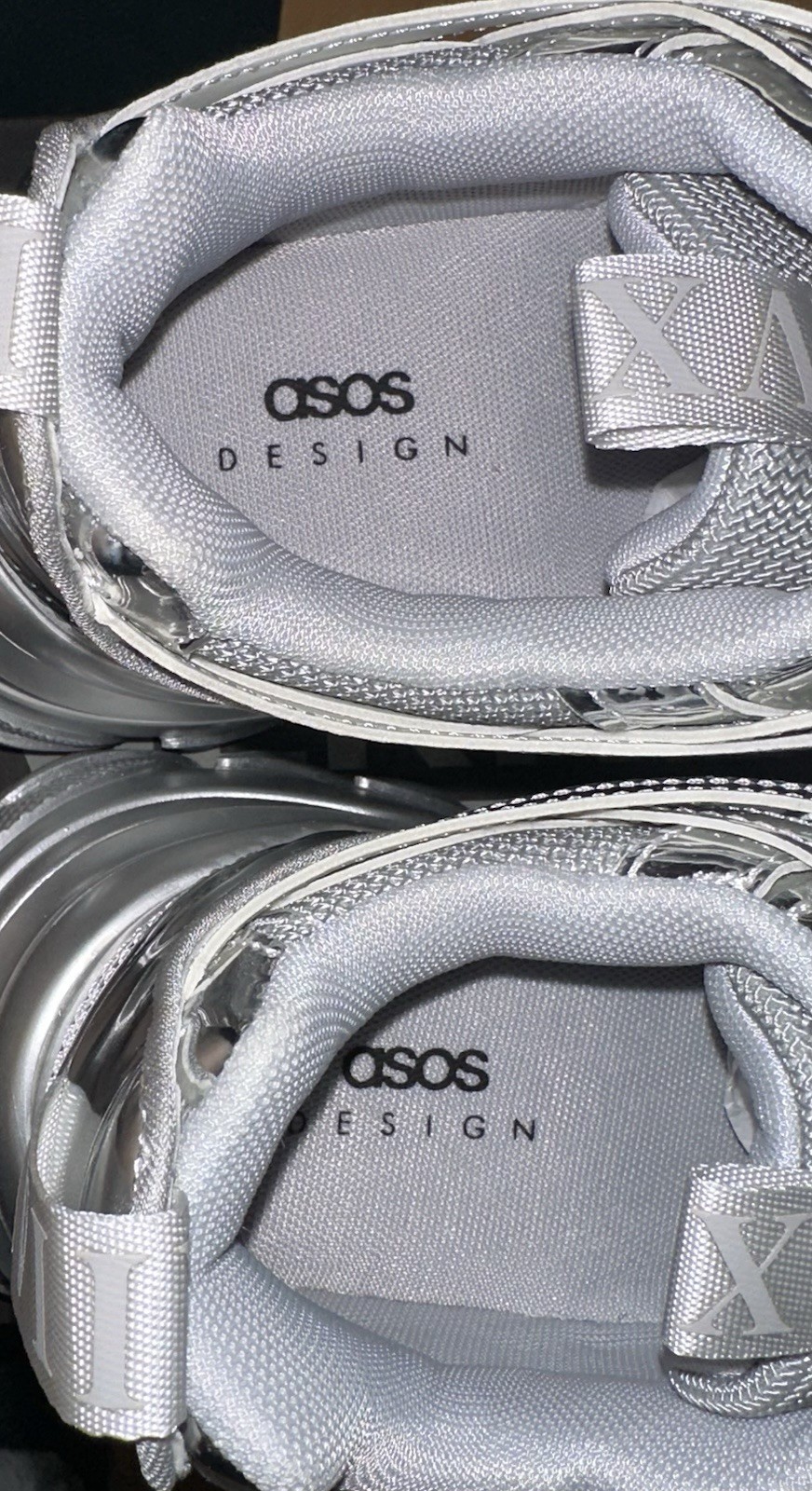ASOS Design Men’s Metallic Silver Synthetic Leather Mesh Chunky Sneaker Size 9