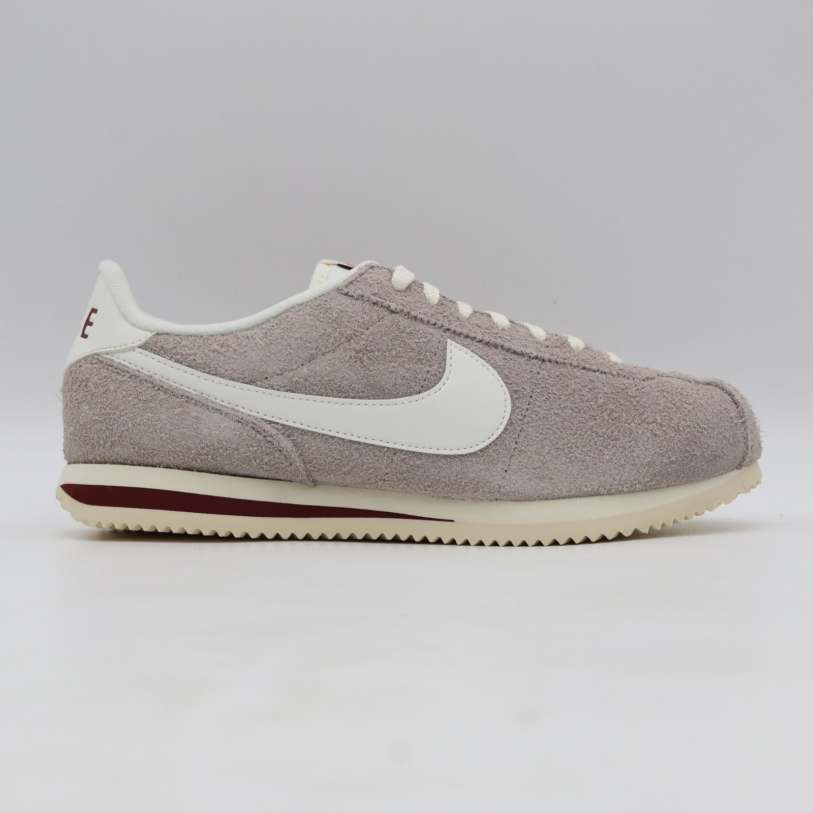 HF3142-001 Nike Cortez SE College Gray Sail Dark Team Red (Men’s)