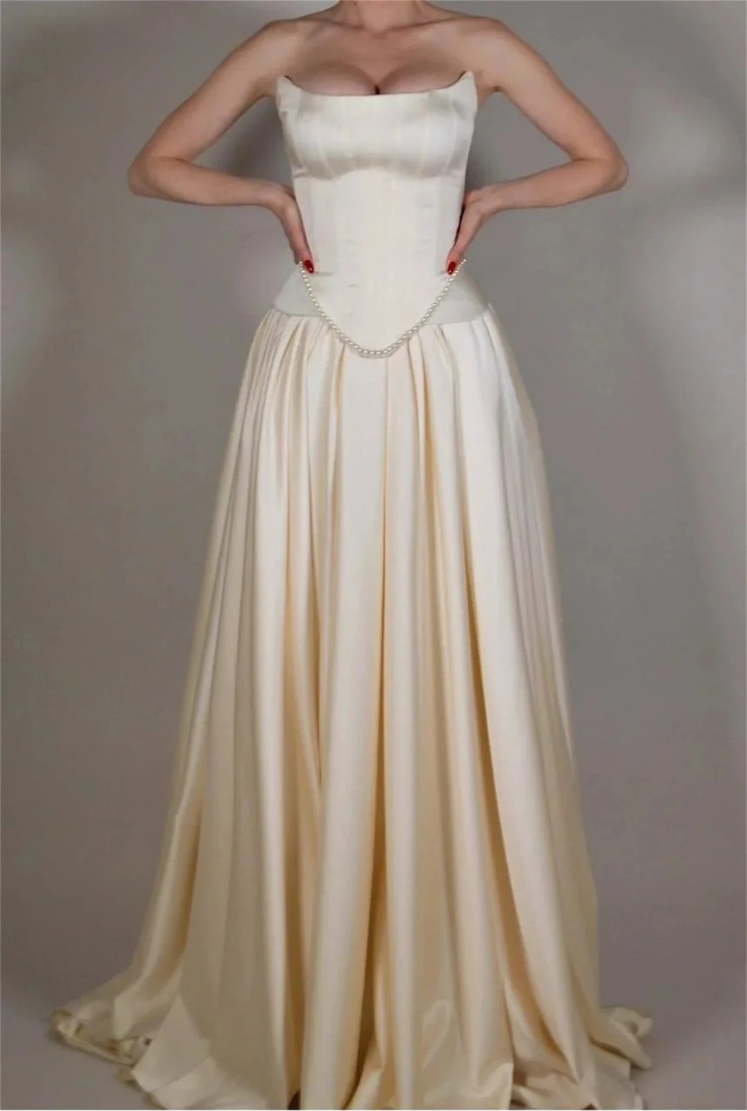 Luxury Colored Evening Gown Off-the-Shoulder A-Line Beige Ball Party Prom Dress