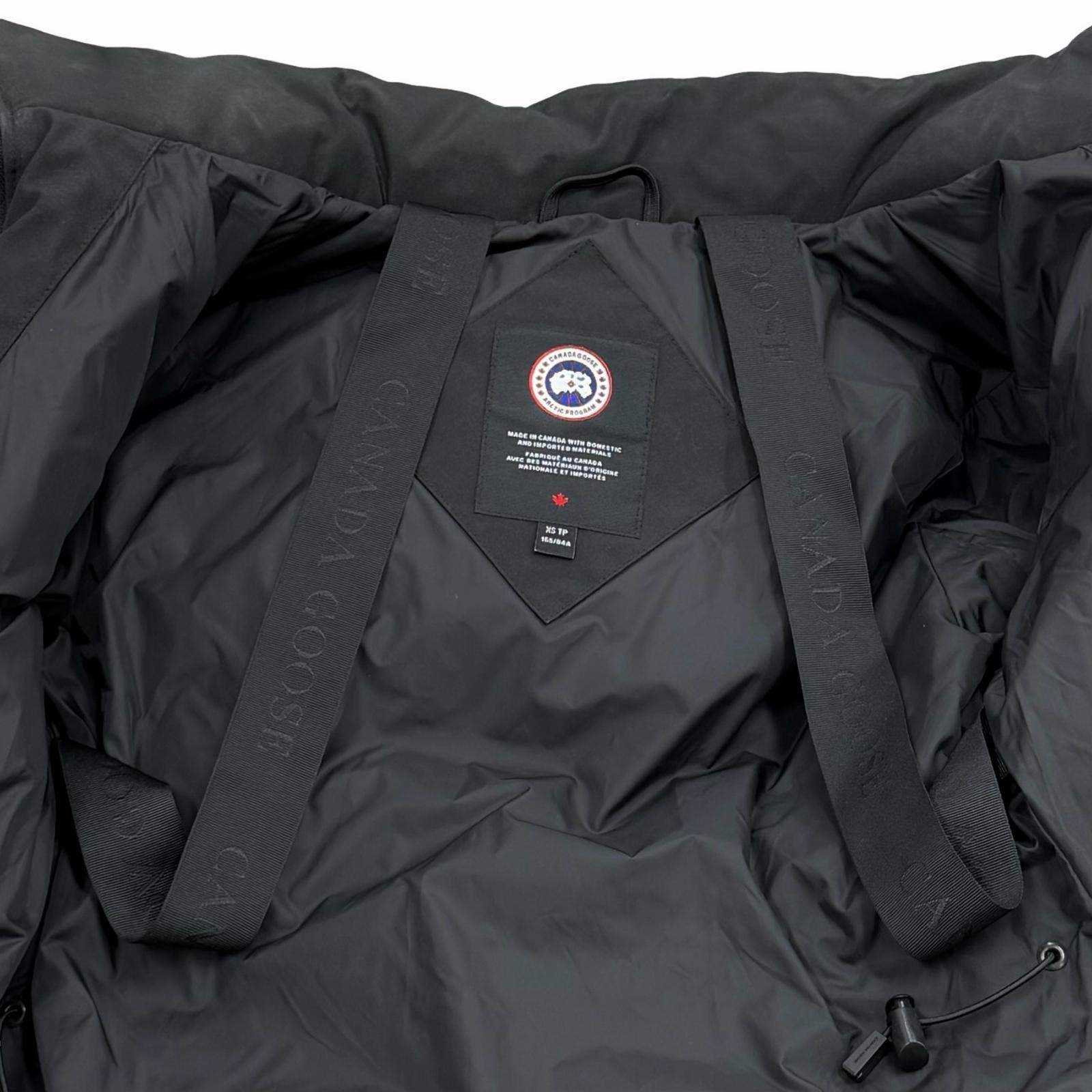 Canada Goose Chelsea Down Jacket – DUTY FREE