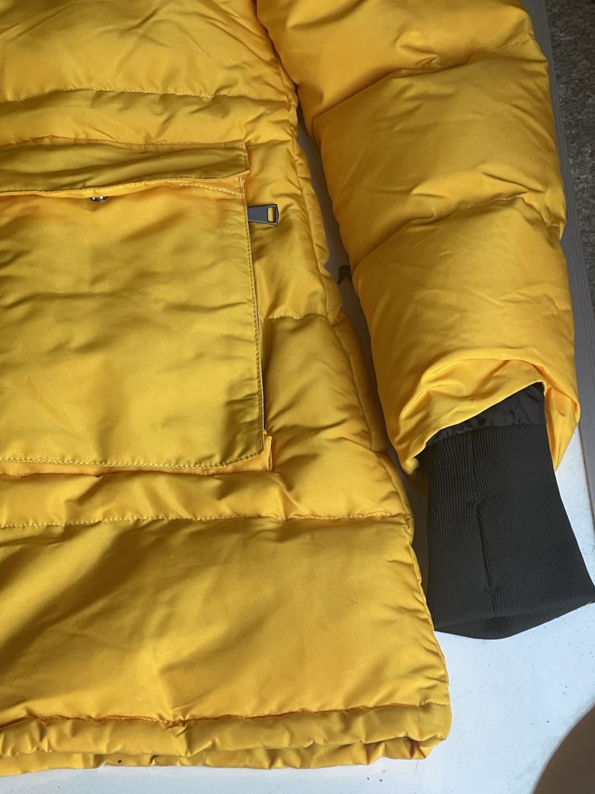 Northern Expedition Classic Model Yellow Parka Jacket Men’s Medium Hooded Coat