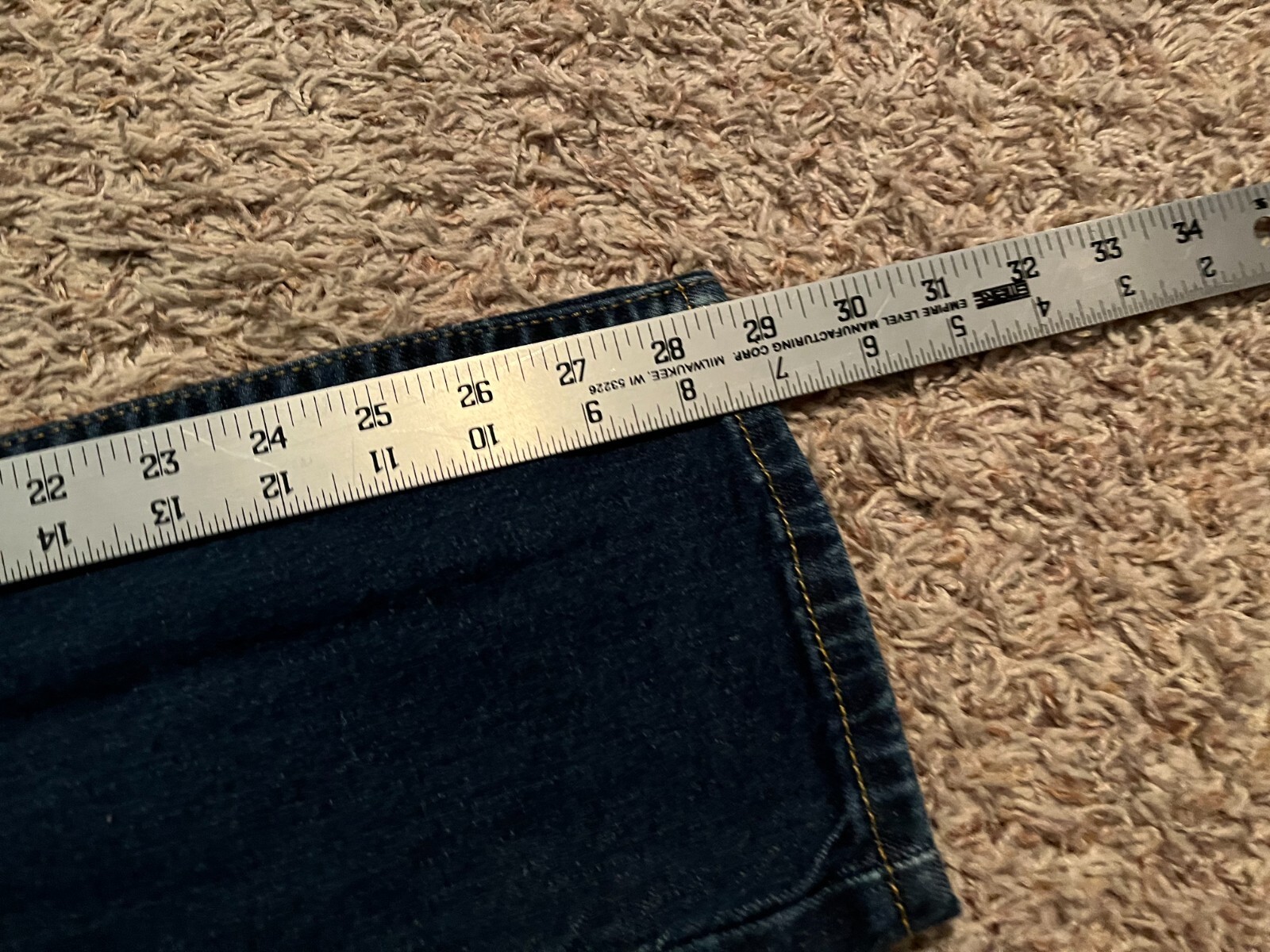 EUC Levi’s 511 Slim Tapered Leg Jeans Mens tag=31×30 (MEASURED 30×28.5) (9327)