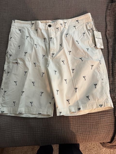 TOMMY BAHAMA MIX MASTER 569 CONTINENTAL MEN’S SHORTS MARTINI GLASSES MULTISIZE