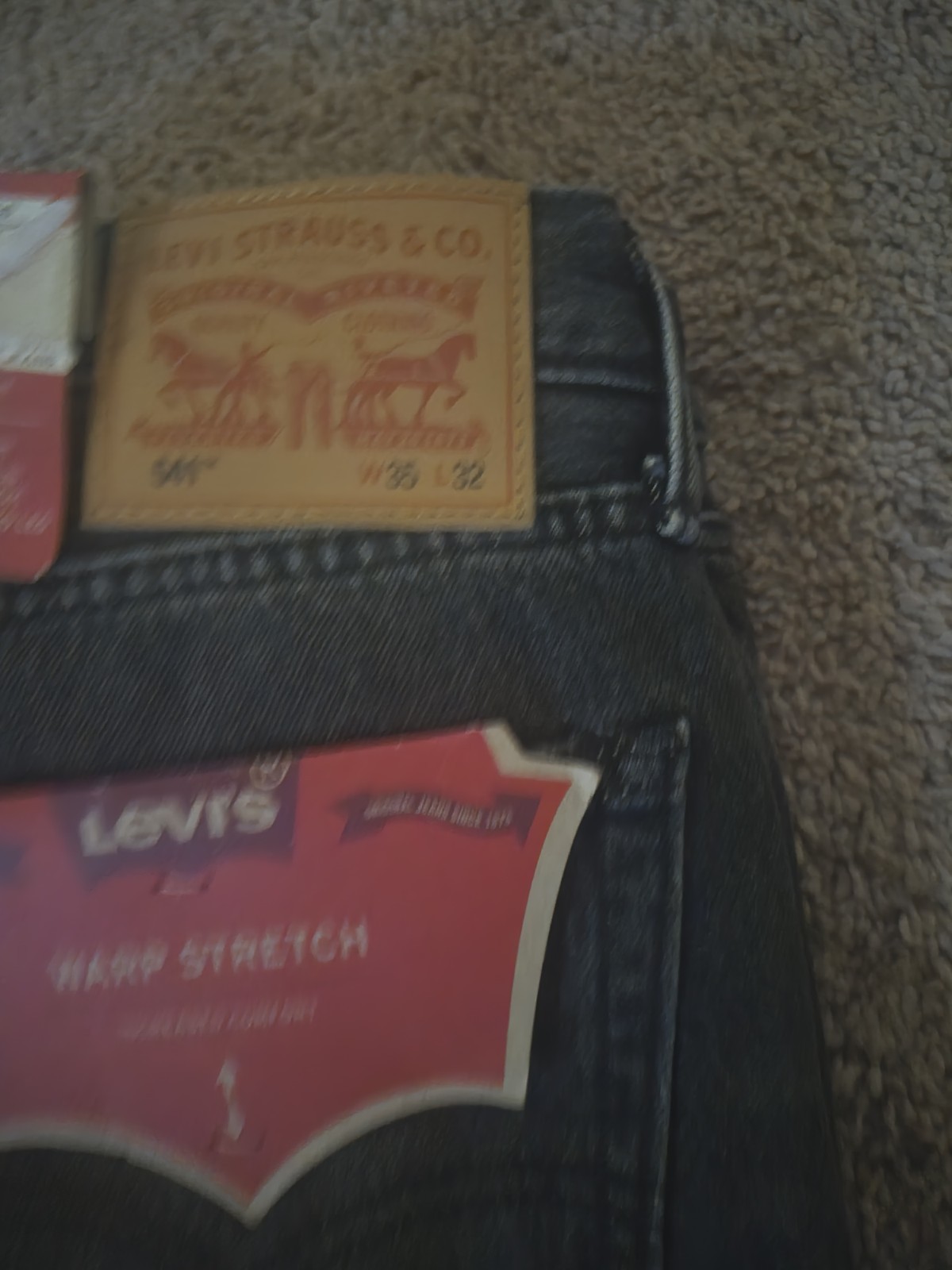 Levi’s Warp Stretch Black Denim Jeans Athletic Fit Tapered Mid Rise 5-Pocket