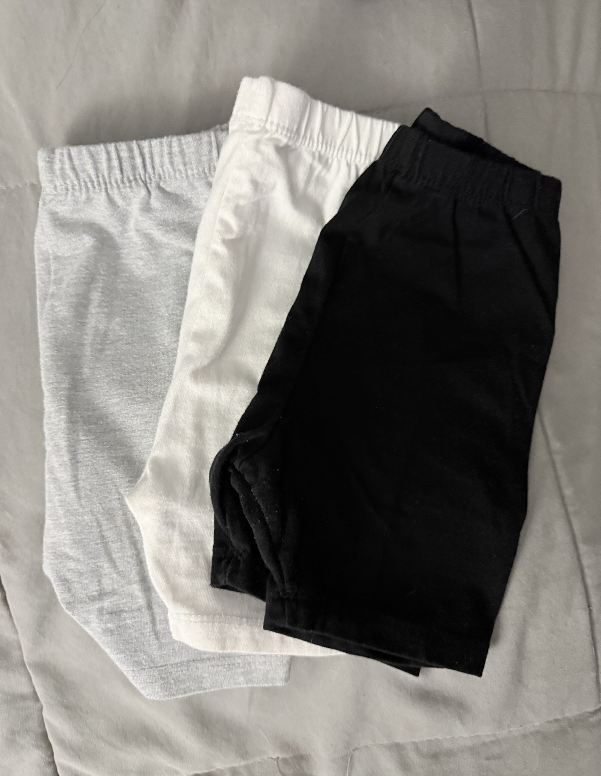 Wonder Nation Kids Bike Shorts 3-Pack 2T-3T Gray/White/Black Stretch Waist