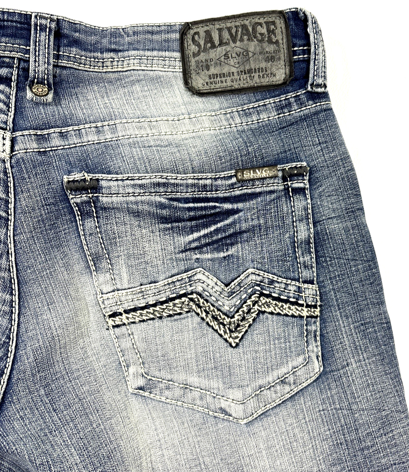 Salvage Buckle Mayhem Jeans Mens 33R Straight Fit Light Wash Whiskered Denim EUC