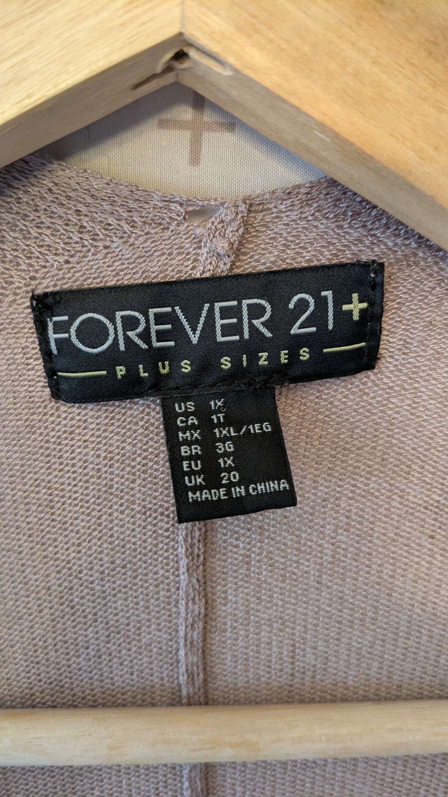 Forever 21 plus size 1X dolman style open front drape cardigan in taupe