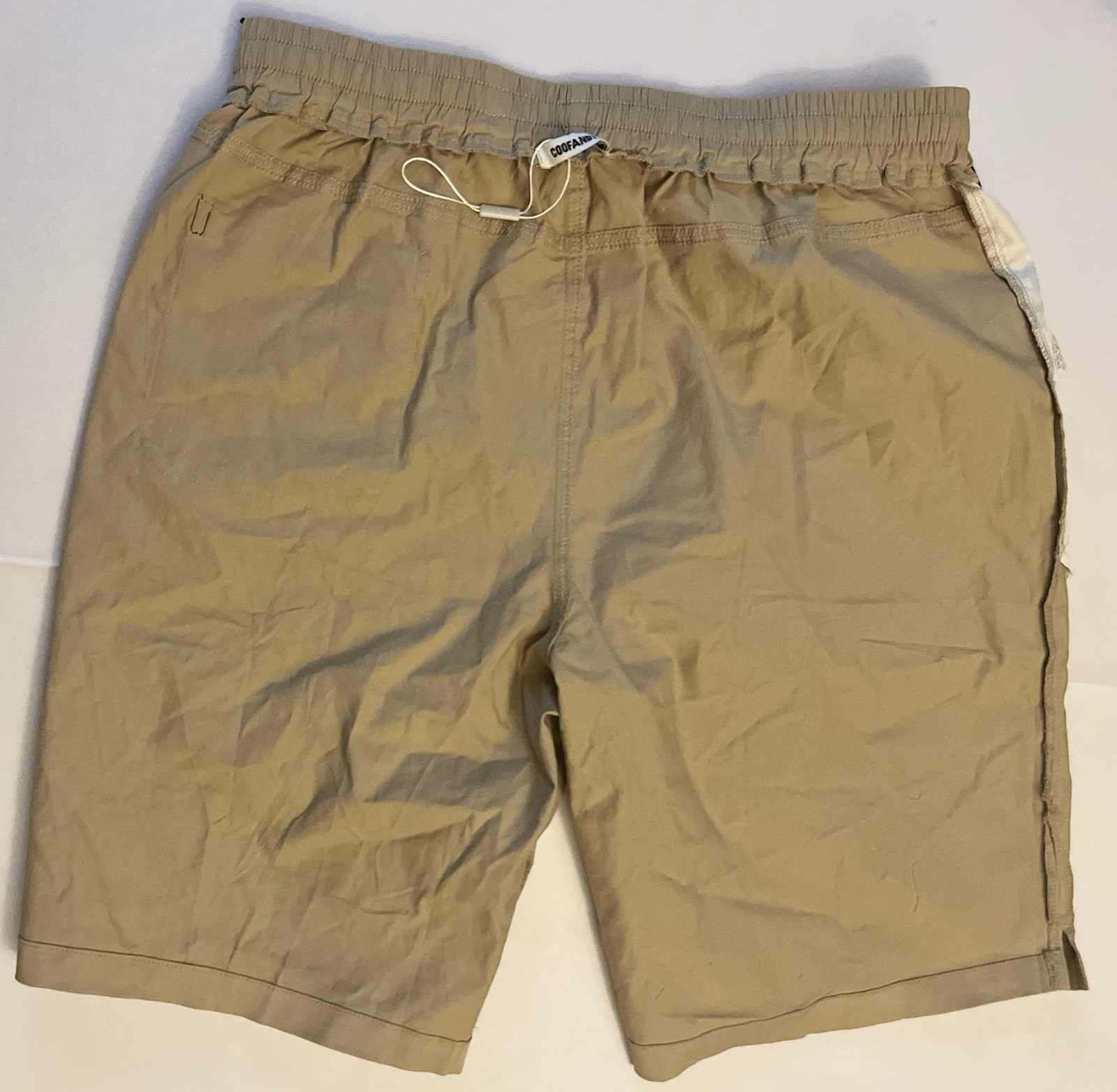COOFANDY Men’s Chino Shorts Khaki Drawstring Elastic Waist Size Medium NWOT