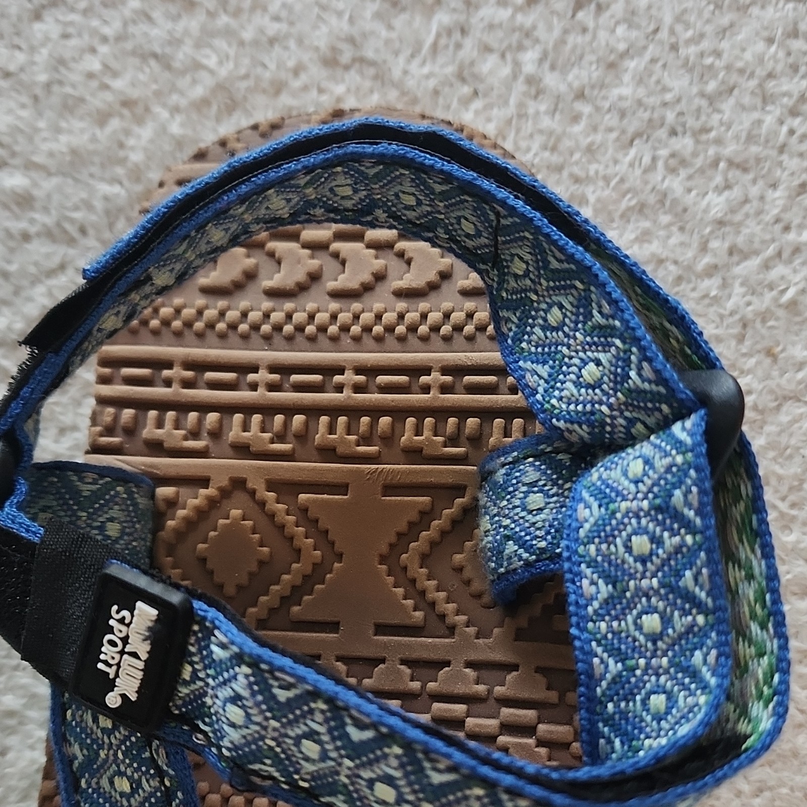 Muk Luks Women’s Blue Geometric Strappy Hook & Loop Ankle Strap Sandals 9
