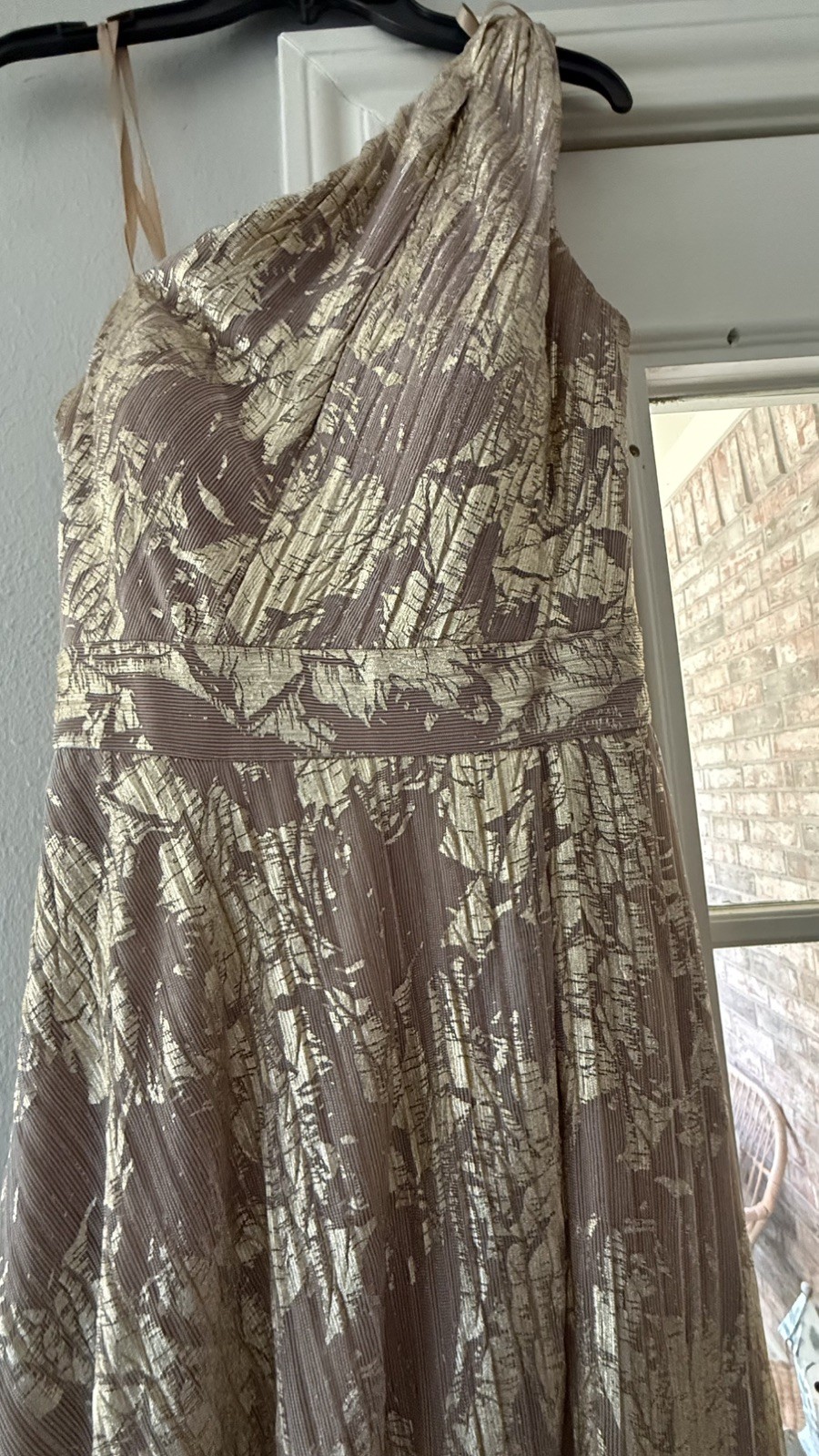 Betsy & Adam Metallic Rose Gold Floral One-Shoulder keyhole Dress Gown size 2