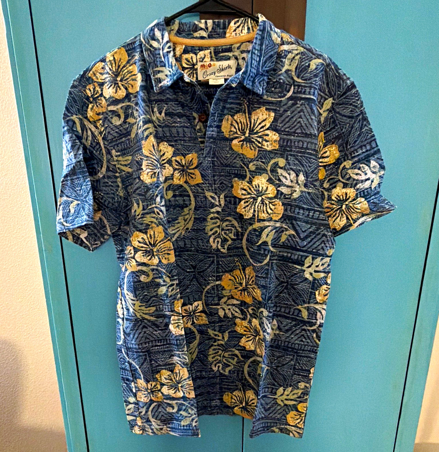 Crazy Shirts Hawaiian Polo Men’s M Blue/Beige Floral Short Sleeve Cotton