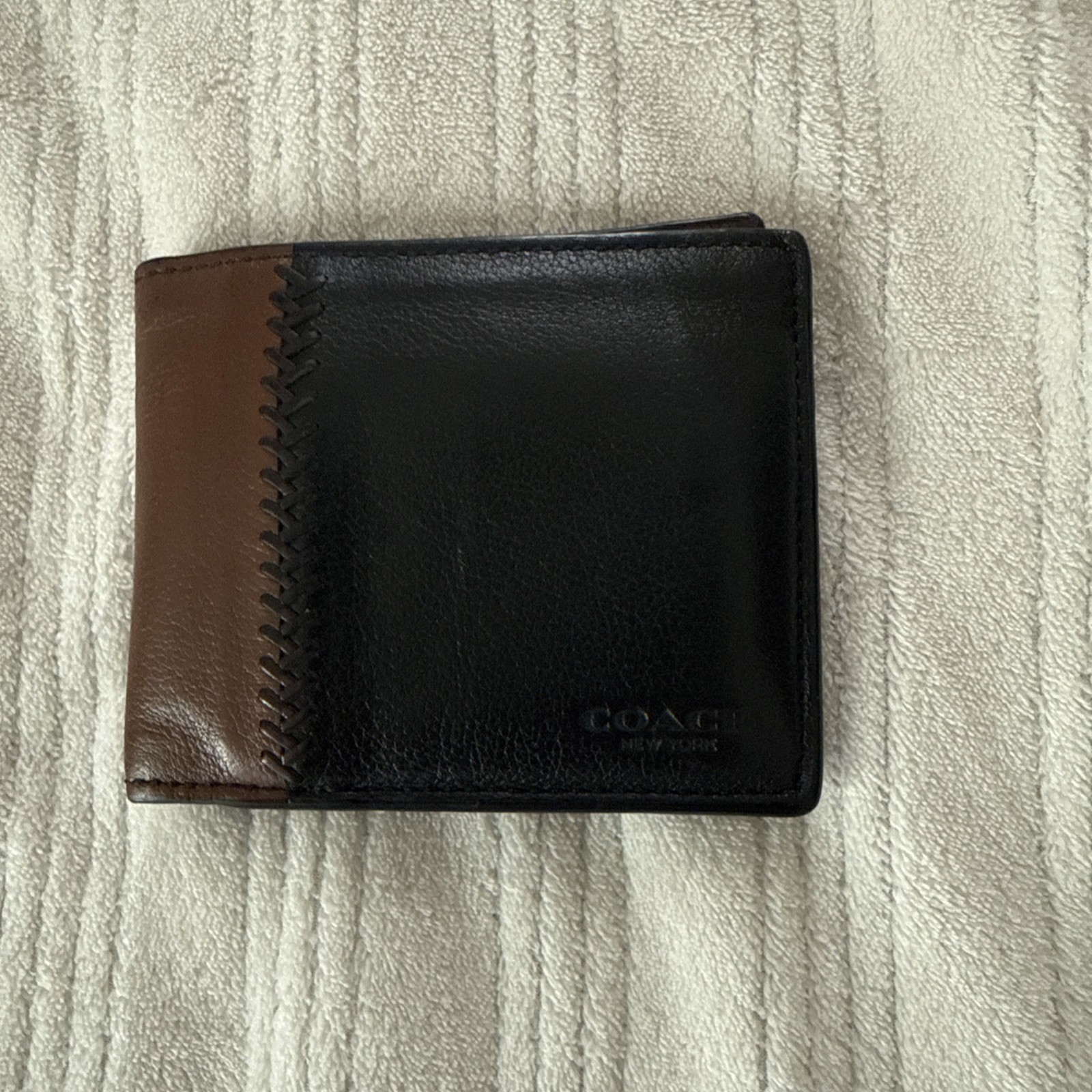 COACH Bi-Fold Wallet Without Coin Pocket 8 Card Slots Good Condition Brown/Black