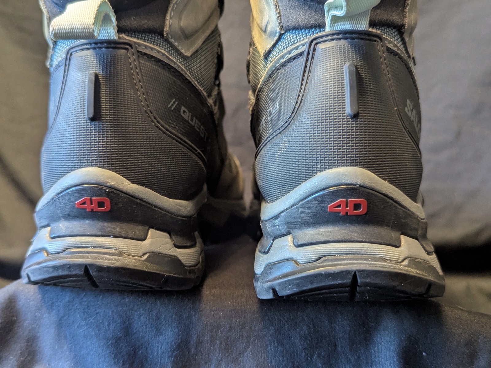 SALOMON QUEST 4 GORE-TEX HIKING BOOT – WOMEN’S EU 40-2/3 (US 8.5) Excellent Cond