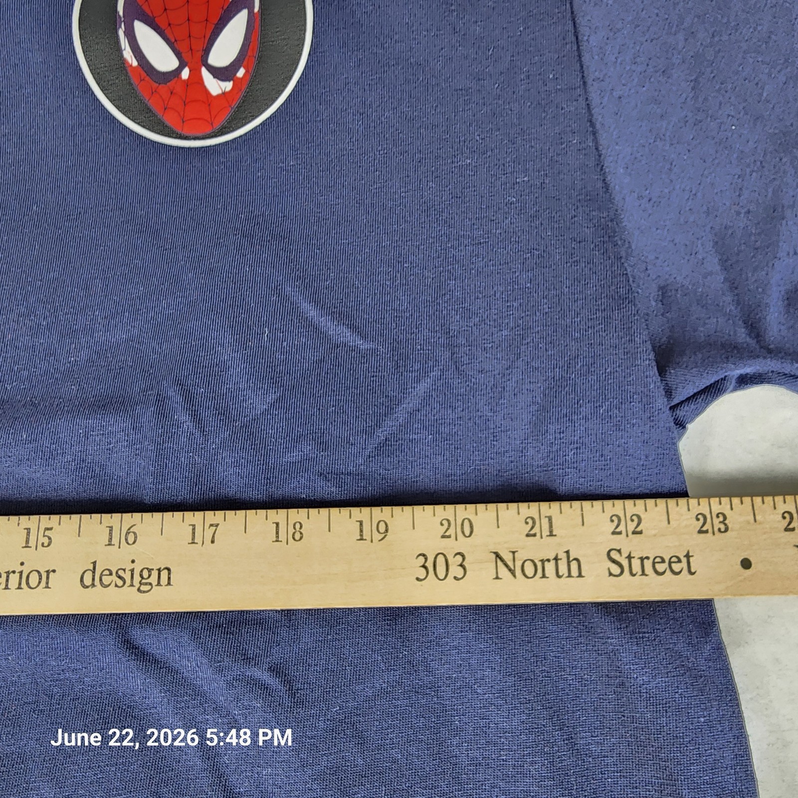 The Amazing-Spiderman Marvel Men’s Graphic Logo Gray Medium Size T-Shirt NWT