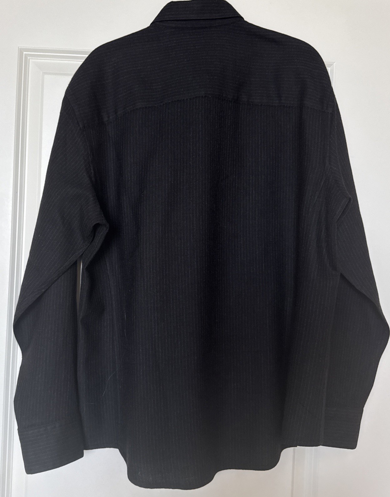 Vintage Donna Karan Mens L 100% Wool Button Up Shirt Black Pin Stripe Italy