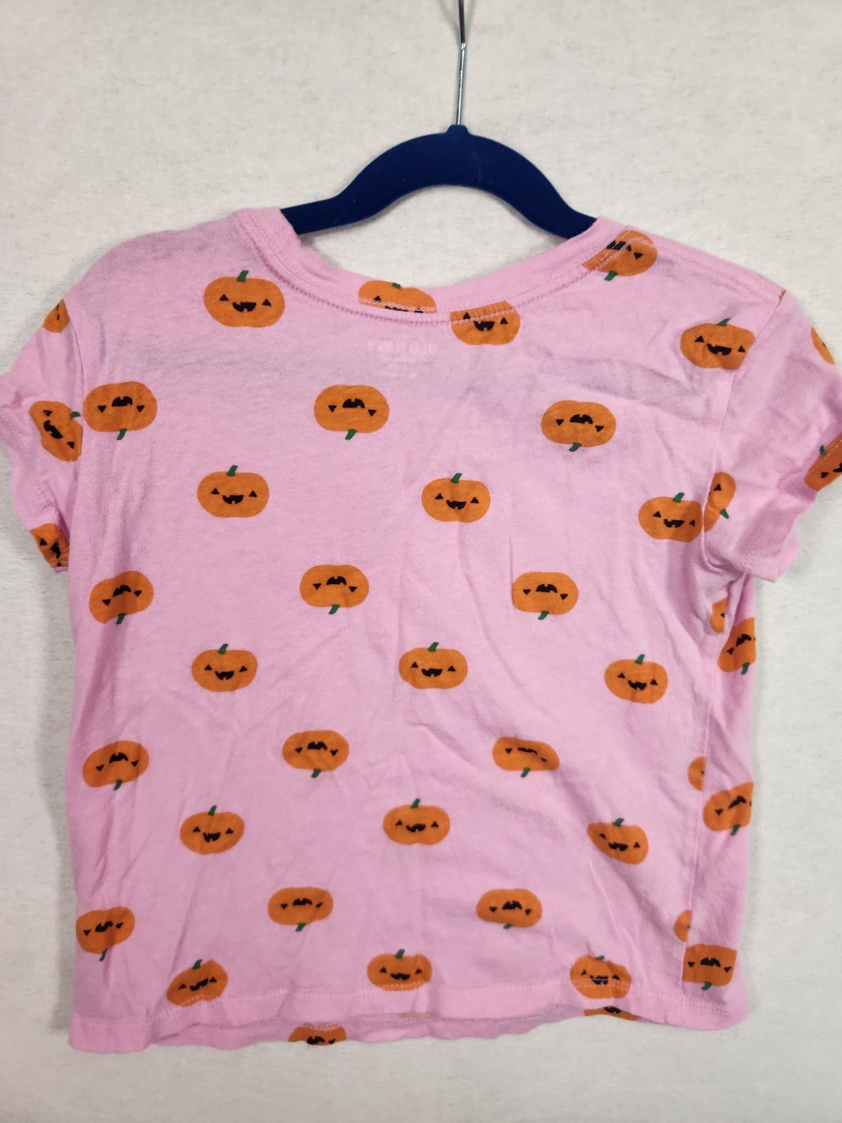 Old Navy Girls Pink Pumpkin Graphic Print Tagless Crew Neck T-Shirt Size S (6-7)