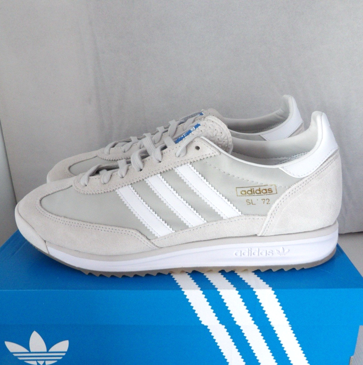 NWOB Authentic ADIDAS SL 72 RS White, Gray Men’s Shoes Size 11 M