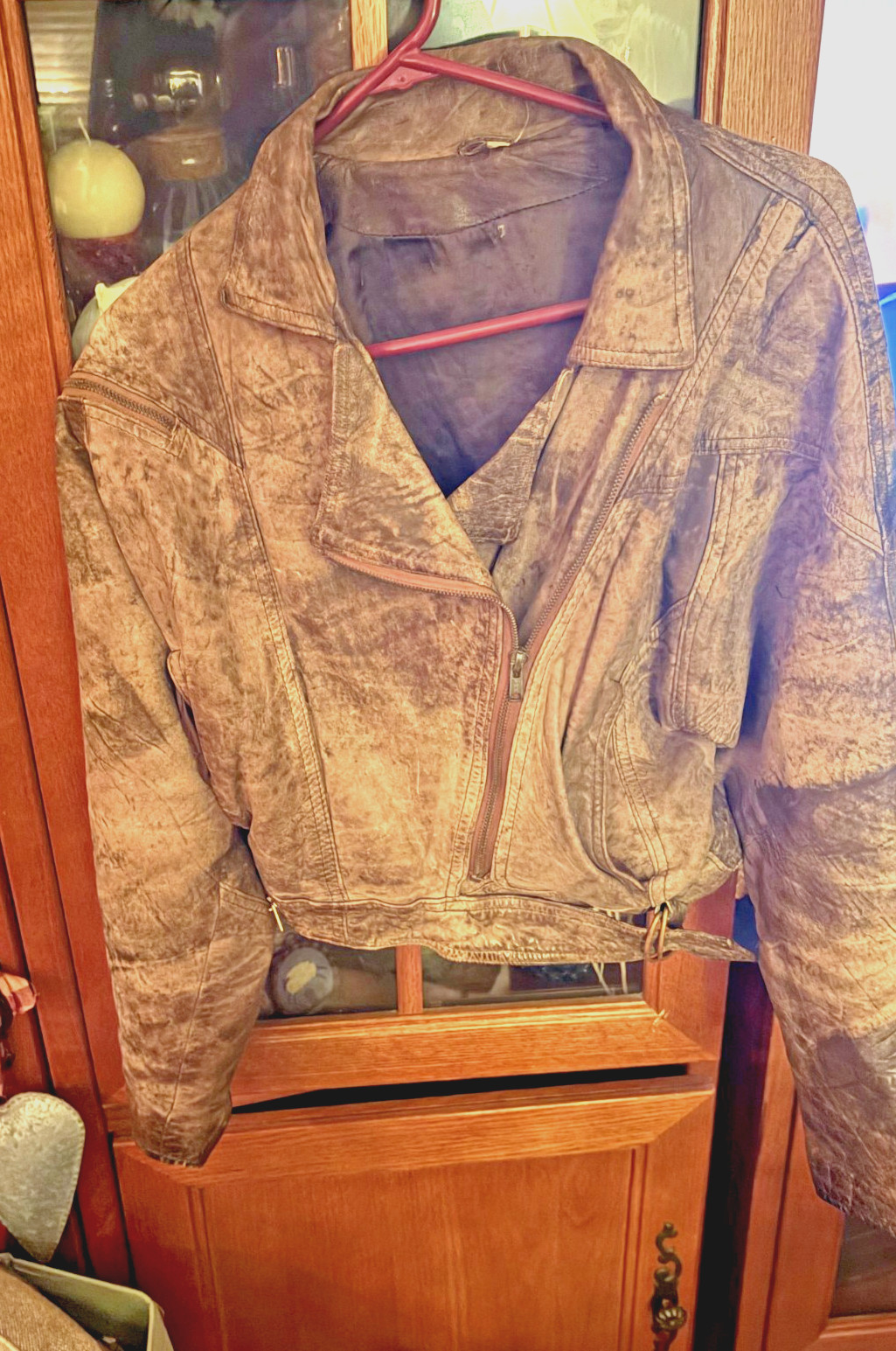 Vintage brown leather jacket gently used medium, good condition