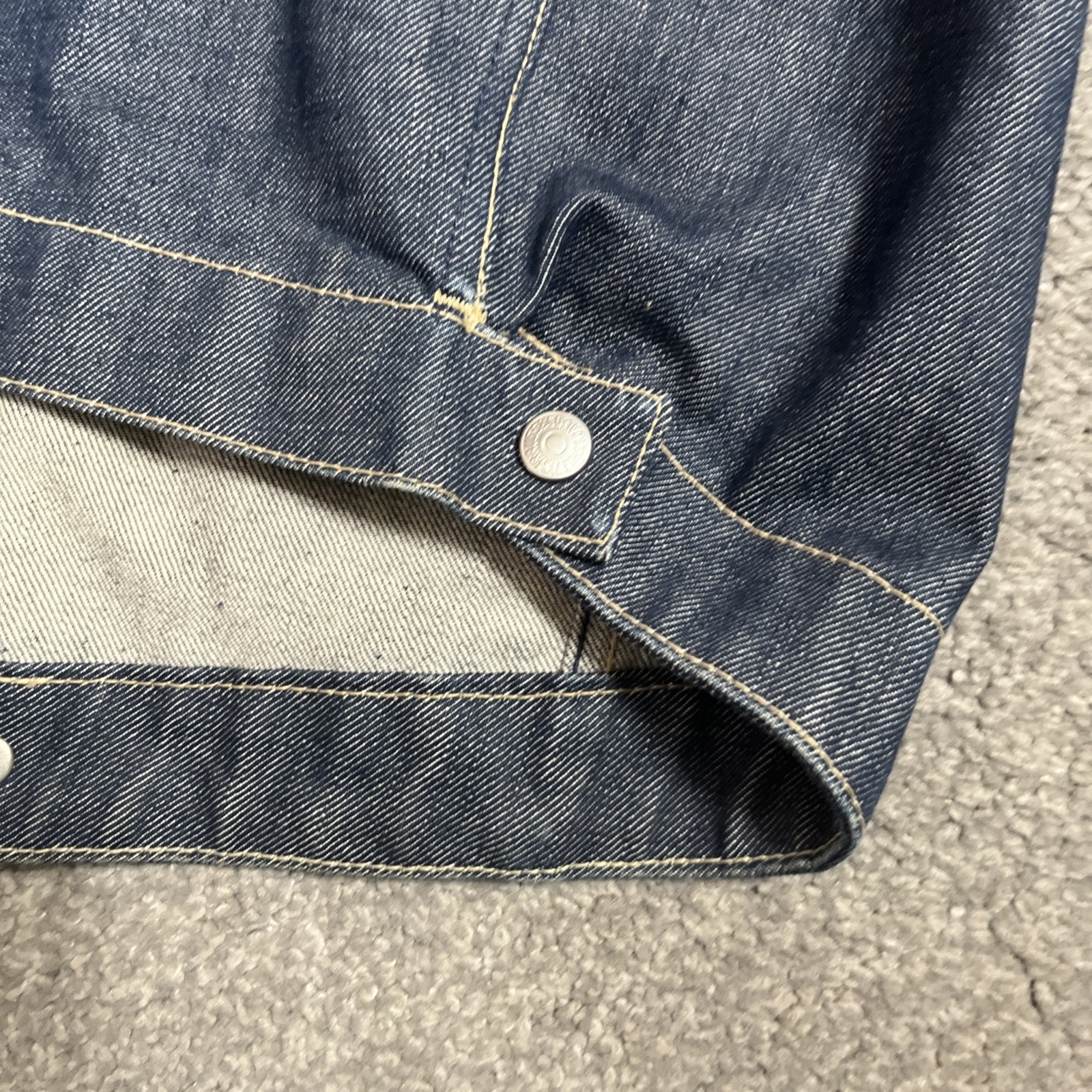 Levi’s Engineered Jeans Jacket size Medium Blue Denim Vintage Y2K Snap Button
