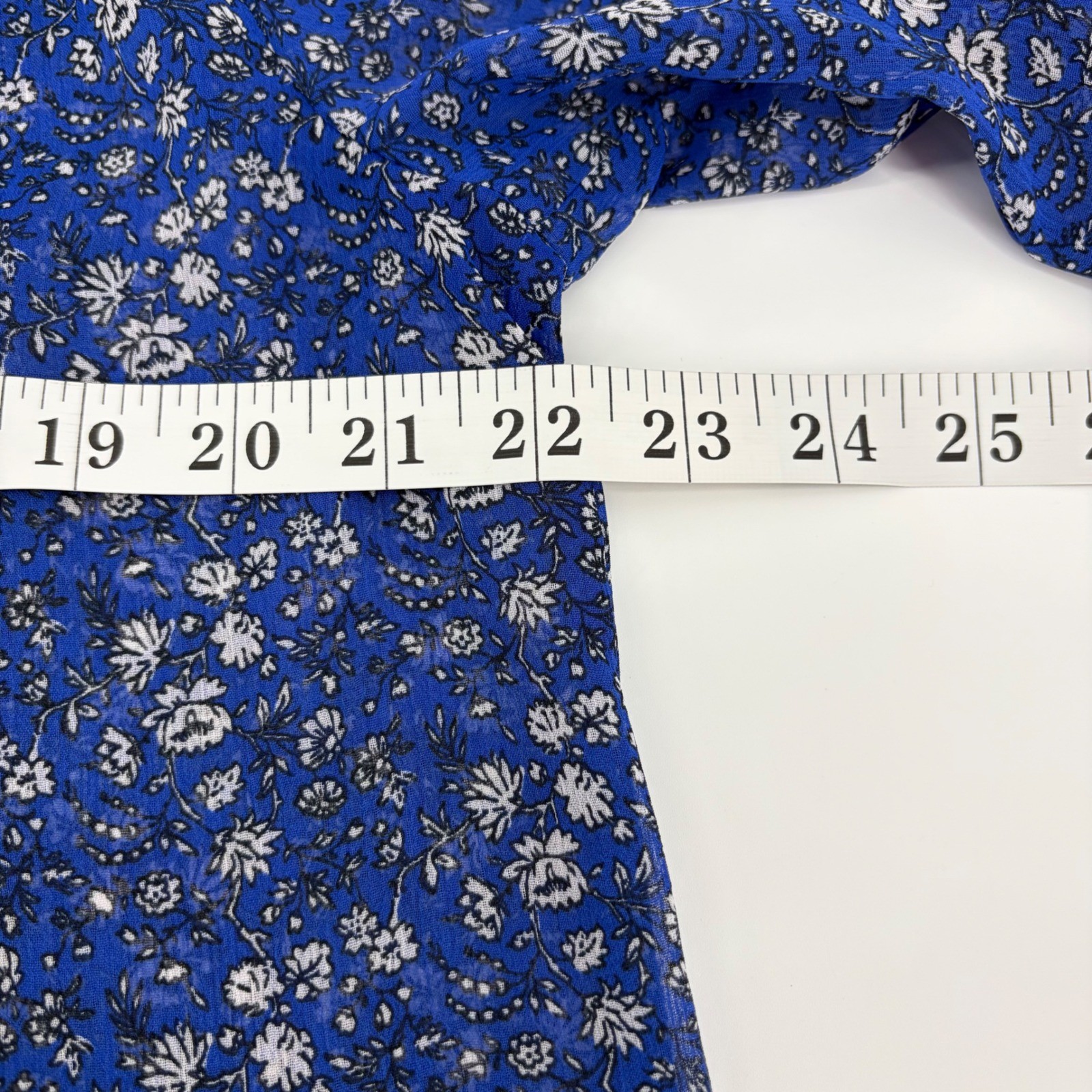LOFT Floral Blouse Blue Womens Size M Ruffle Neck Smocked Cuff Sheer Top