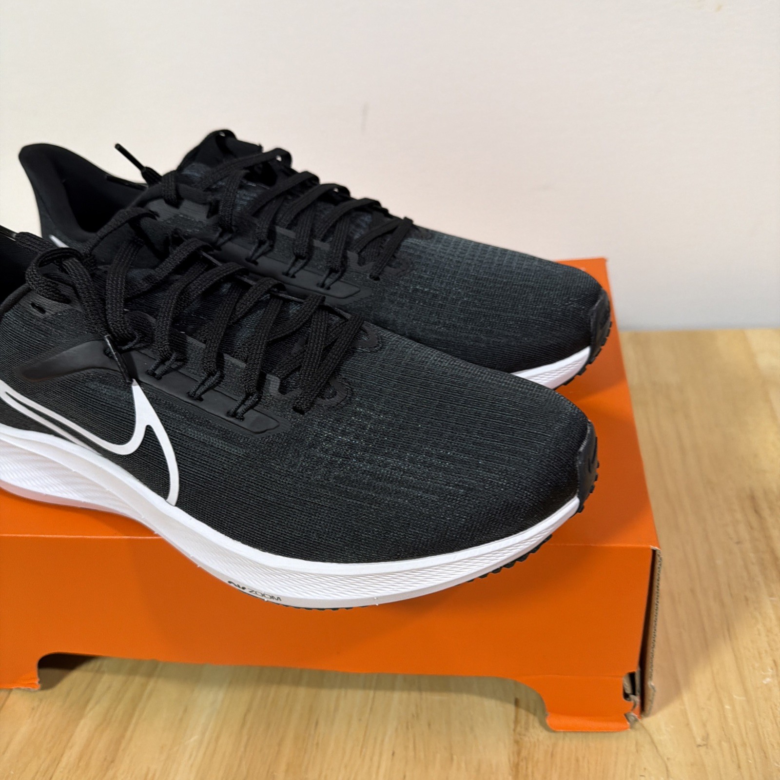 Men’s Size 11.5 – Nike Air Zoom Pegasus 39 Black Dark Smoke Grey DH4071-001