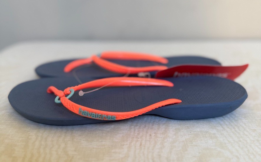 Havaianas Slim Flip Flops Indigo Blue Coral Women’s 7/8 EU 37/38 NWT Brazil