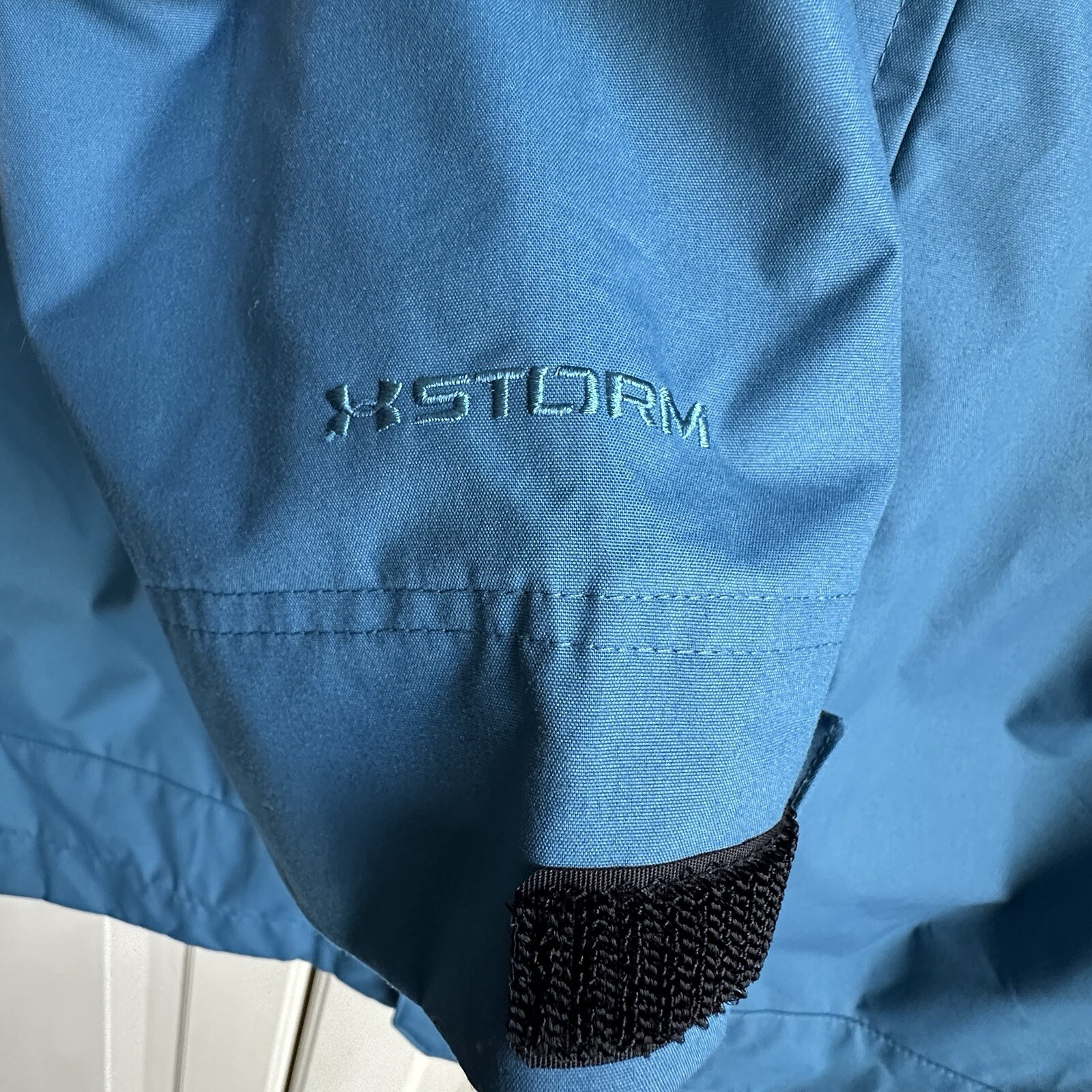 UNDER ARMOUR STORM BLUE JACKET MENS Medium Outer Shell Only New